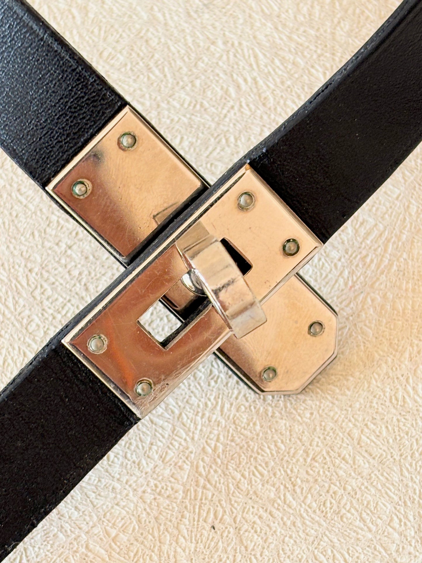 HERMÈS Collier Kelly