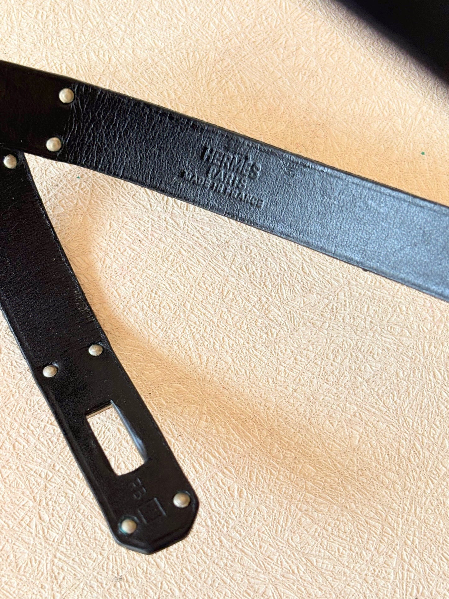 HERMÈS Collier Kelly