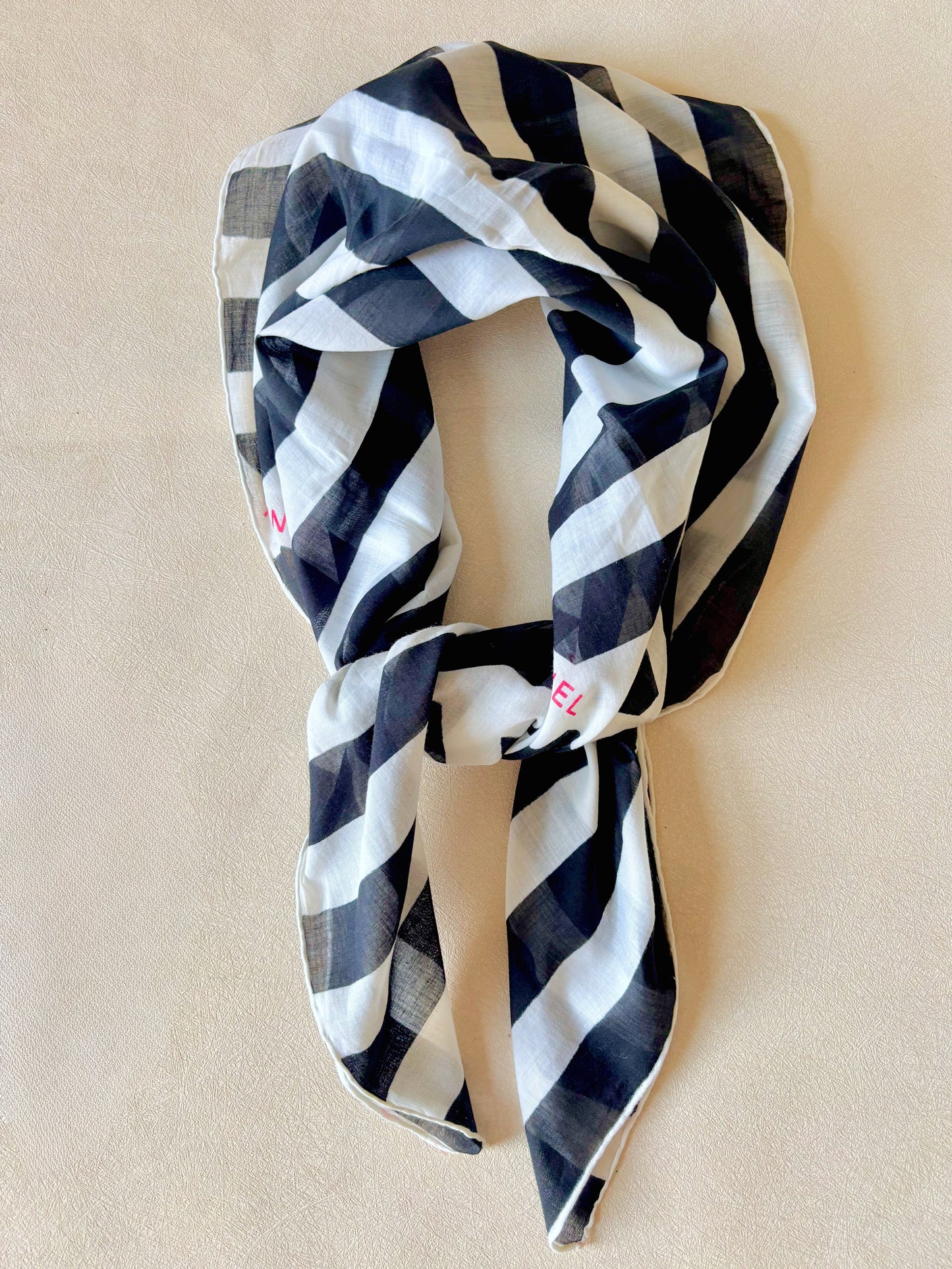 CHANEL Carré en coton