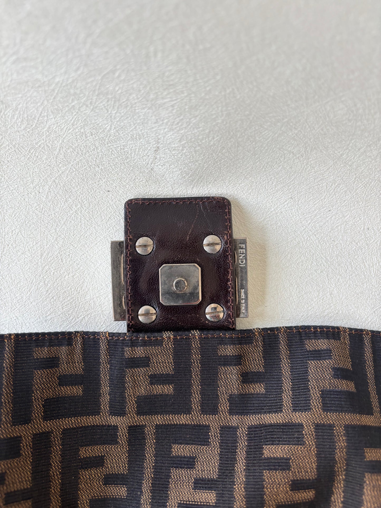 FENDI Sac Mamma Baguette