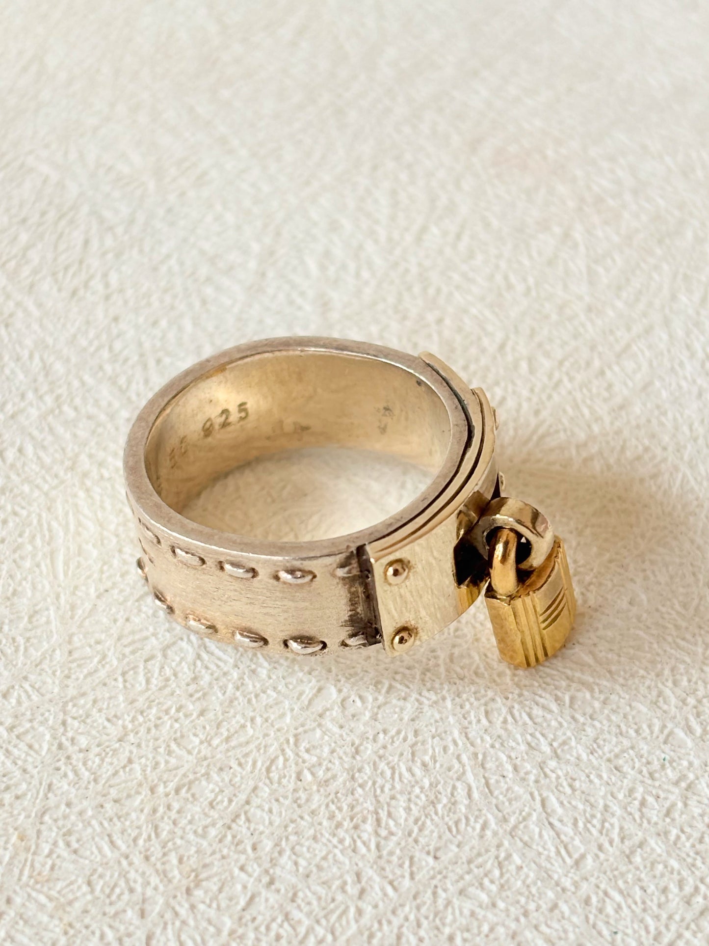 HERMÈS Bague Kelly Cadenas