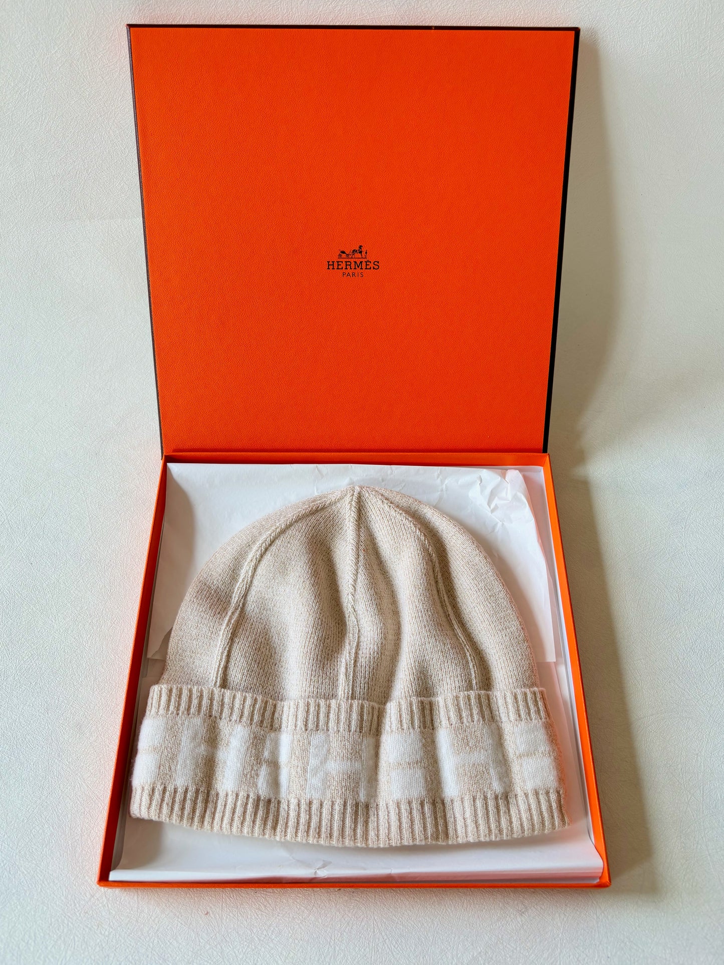 HERMÈS Bonnet en cachemire