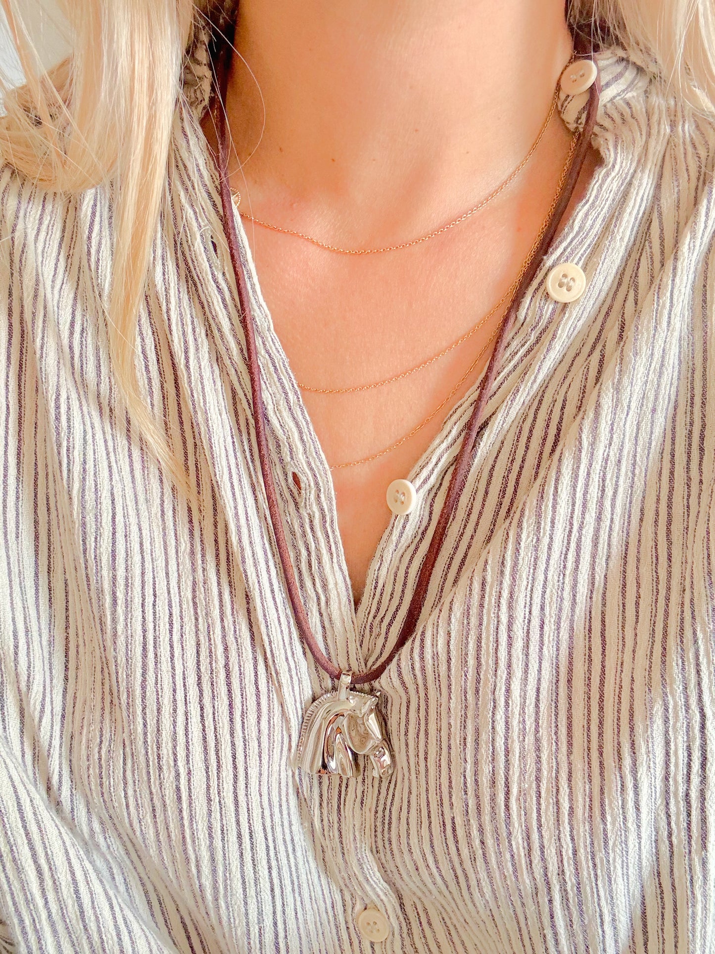 HERMÈS Pendentif Cheval