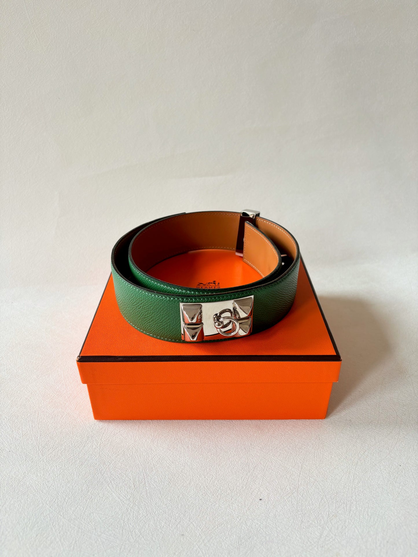 HERMÈS Ceinture Médor