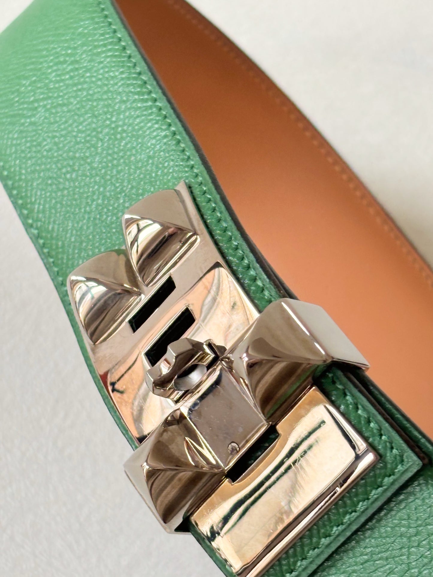 HERMÈS Ceinture Médor