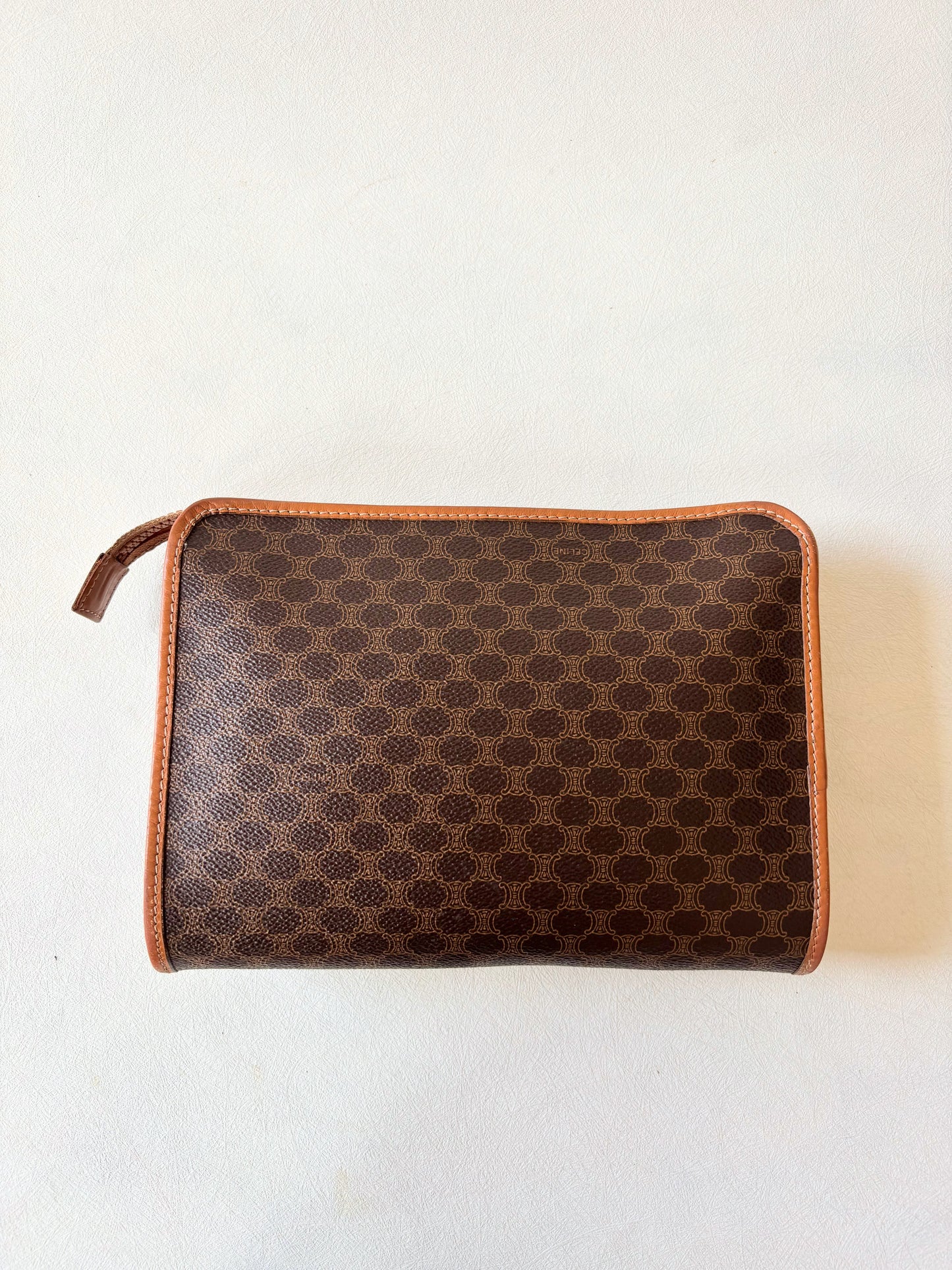 CÉLINE Pochette Triomphe