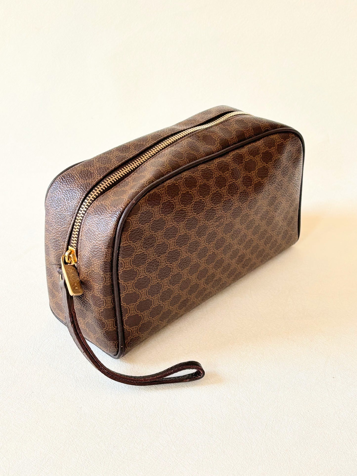 CÉLINE Pochette Triomphe