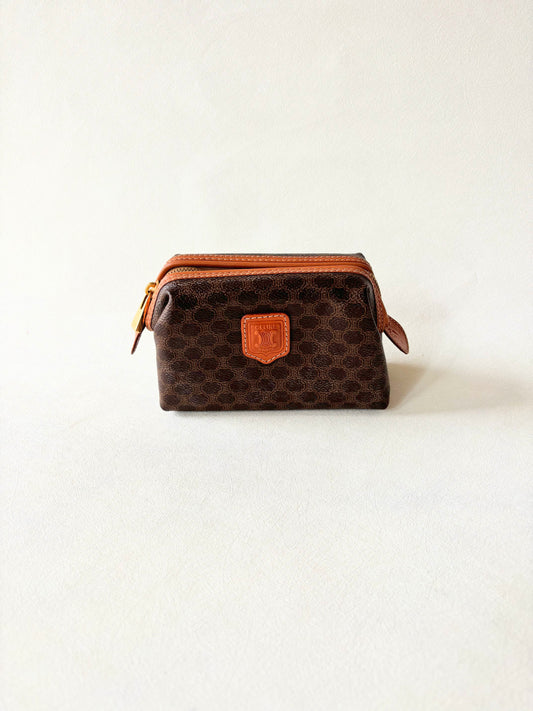 CÉLINE Pochette Triomphe