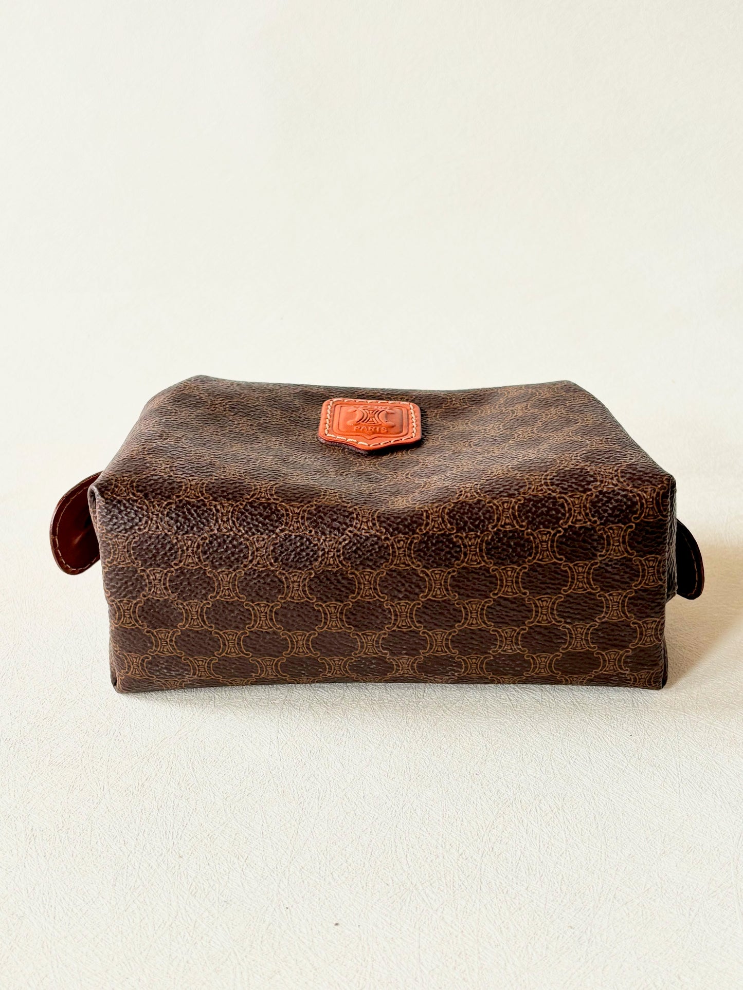 CÉLINE Pochette Triomphe