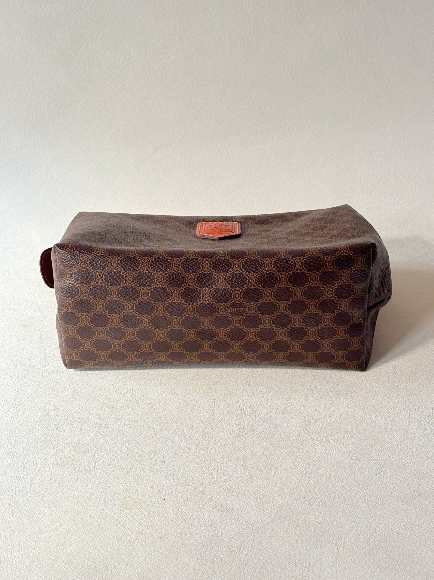 CÉLINE Pochette Triomphe