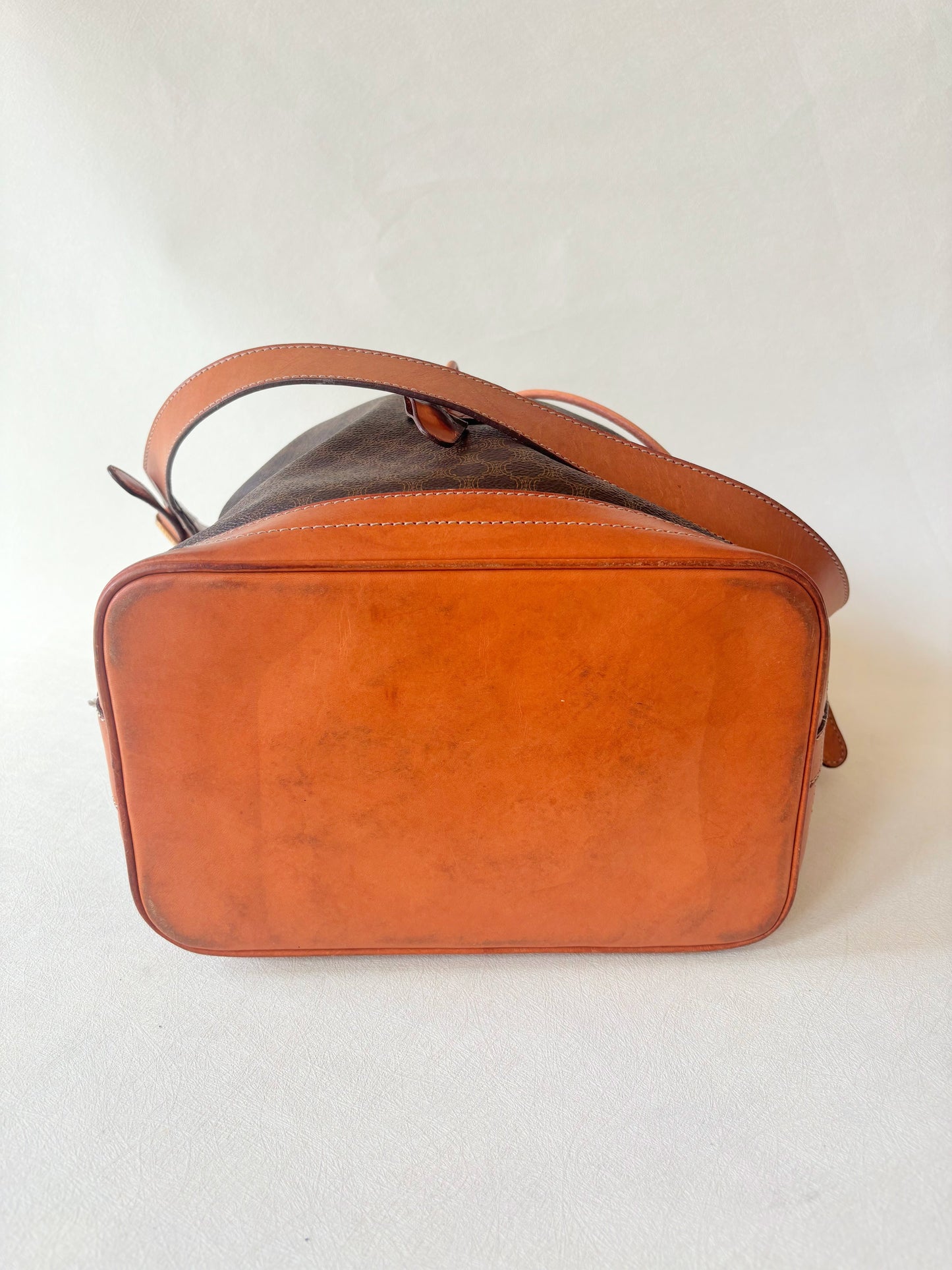 CÉLINE Sac Seau Triomphe