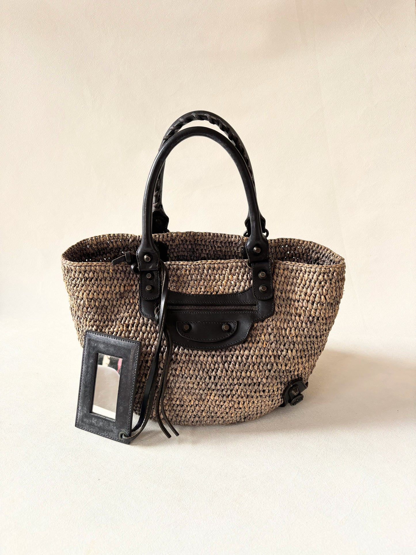 BALENCIAGA Panier raphia