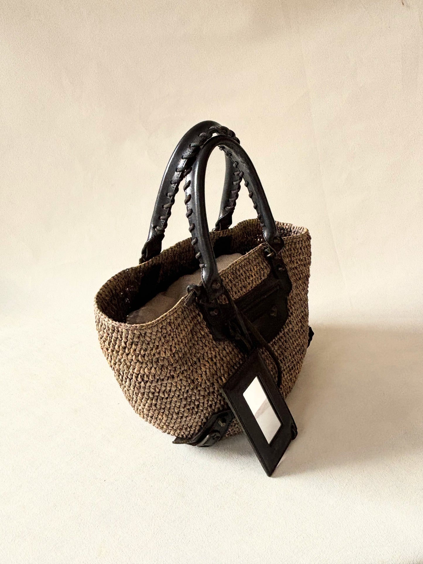 BALENCIAGA Panier raphia