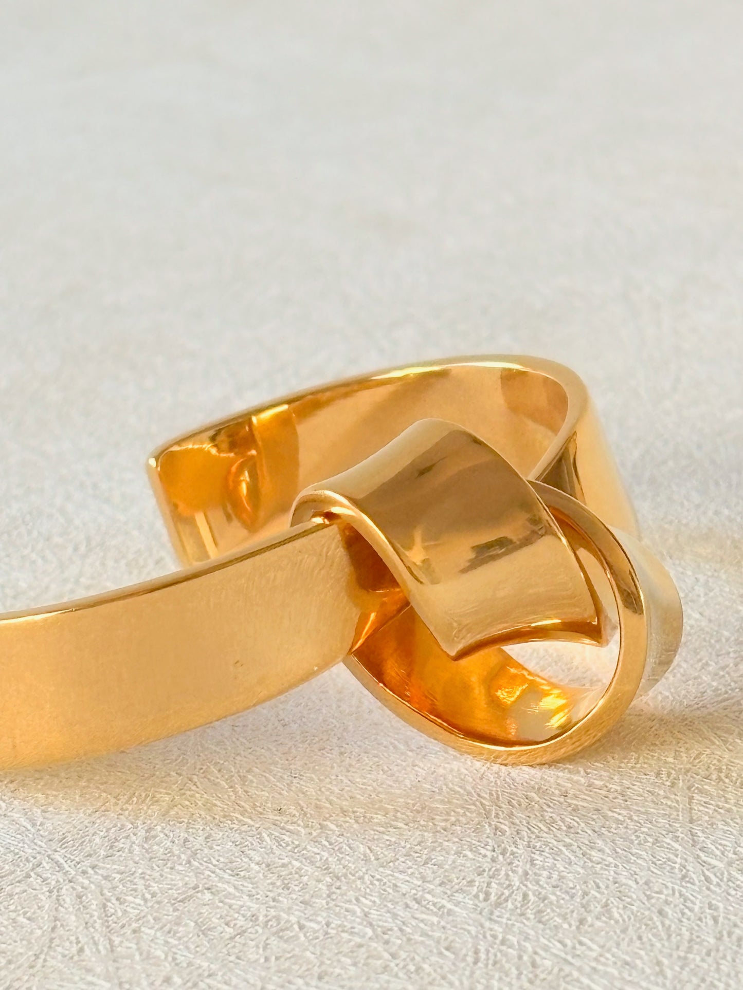CÉLINE Bracelet Knot Maxi