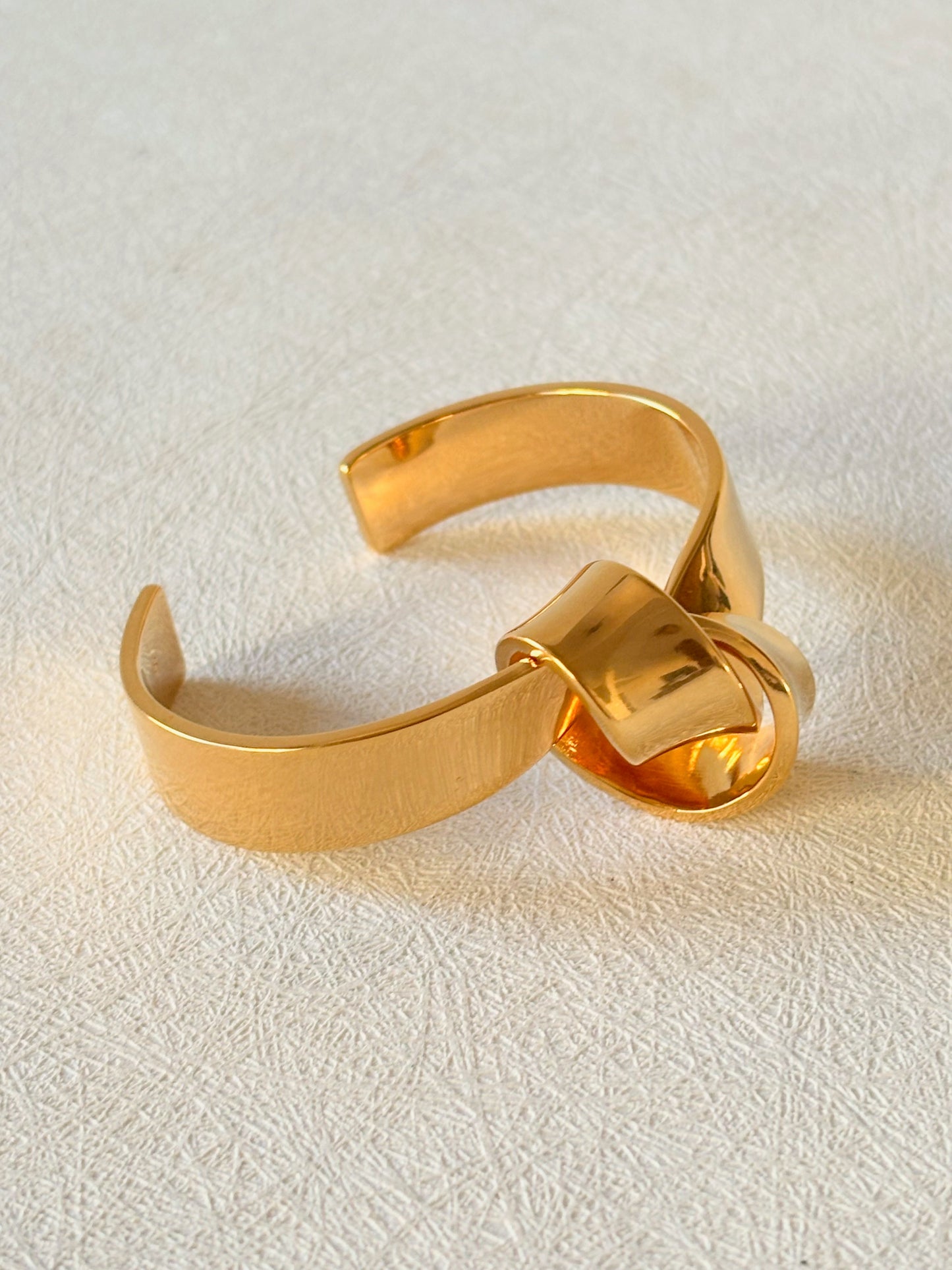 CÉLINE Bracelet Knot Maxi