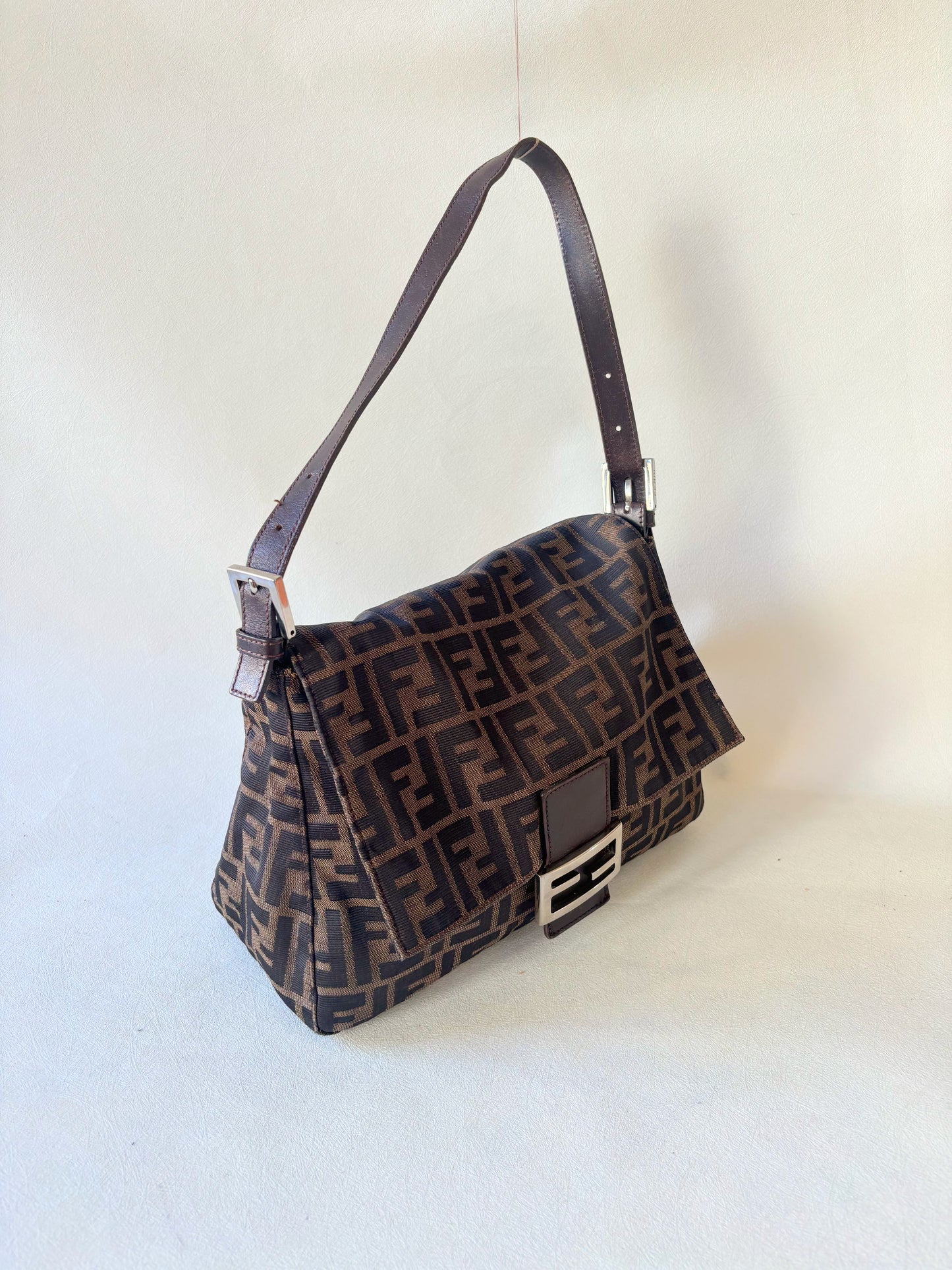 FENDI Sac Mamma Baguette