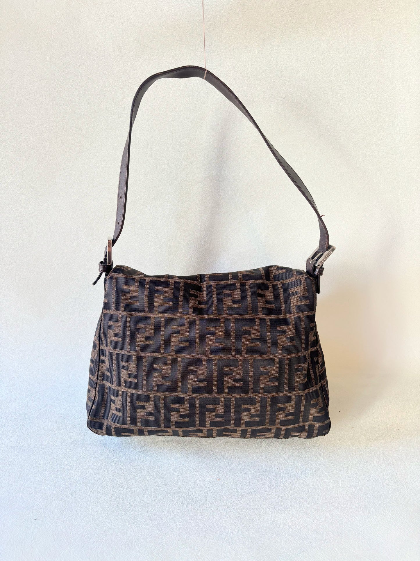 FENDI Sac Mamma Baguette
