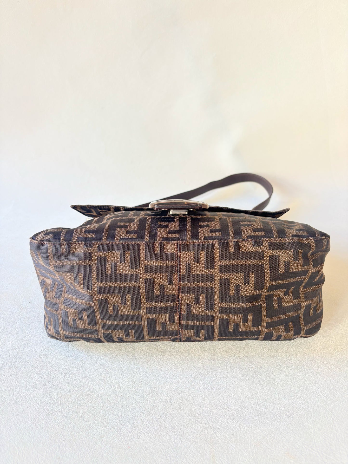 FENDI Sac Mamma Baguette