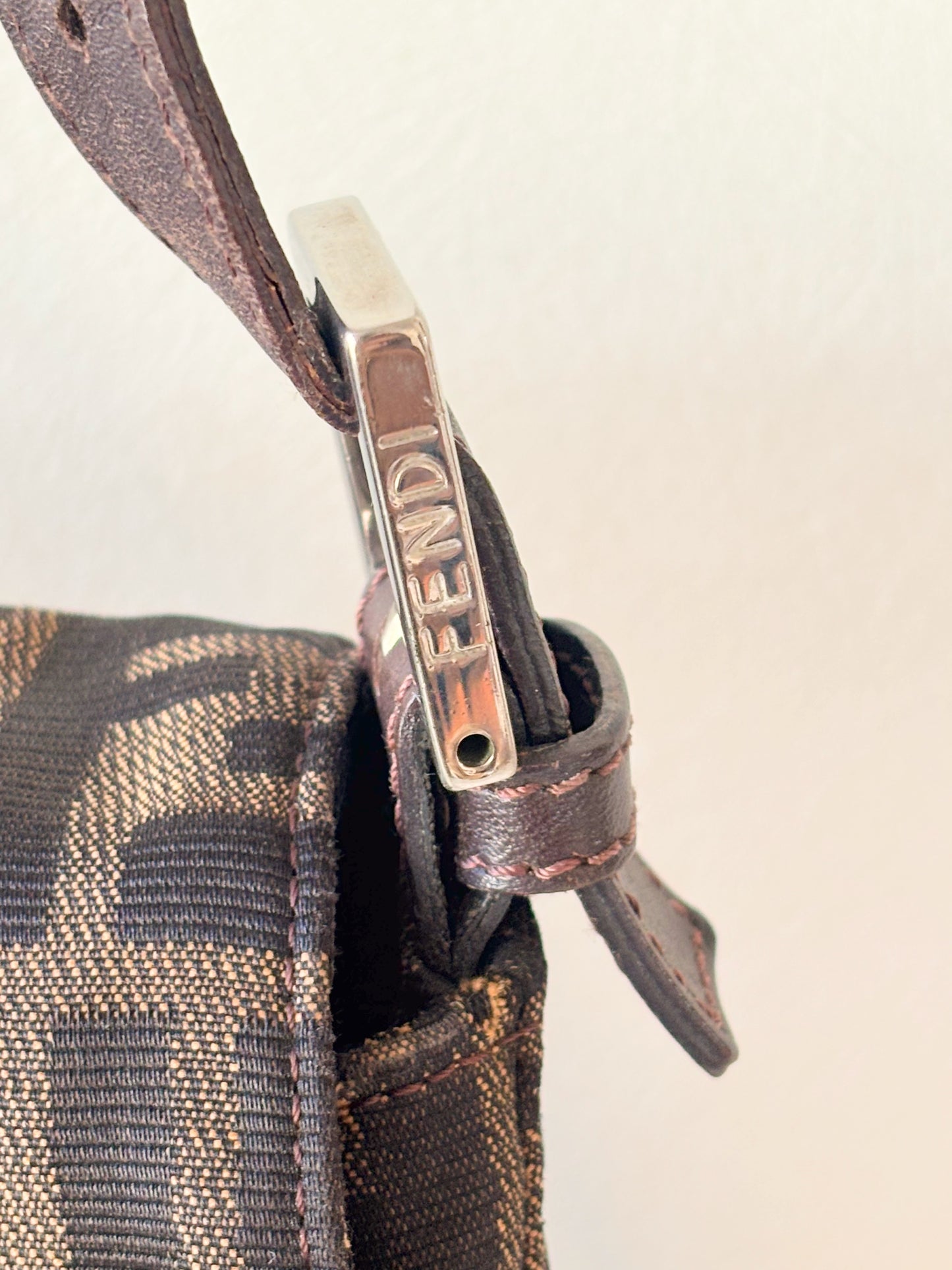 FENDI Sac Mamma Baguette