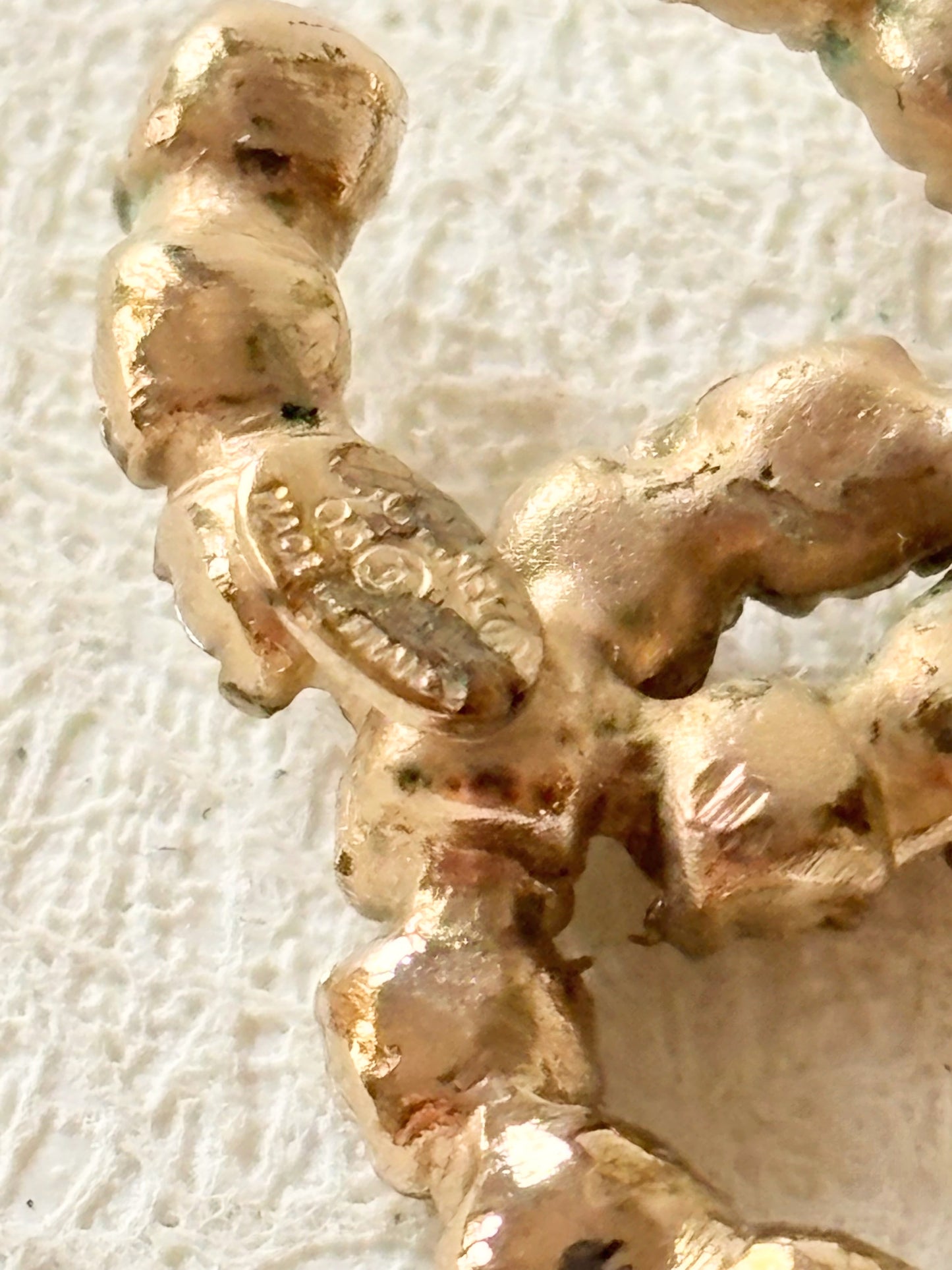 CHANEL Boucle d'oreille solitaire