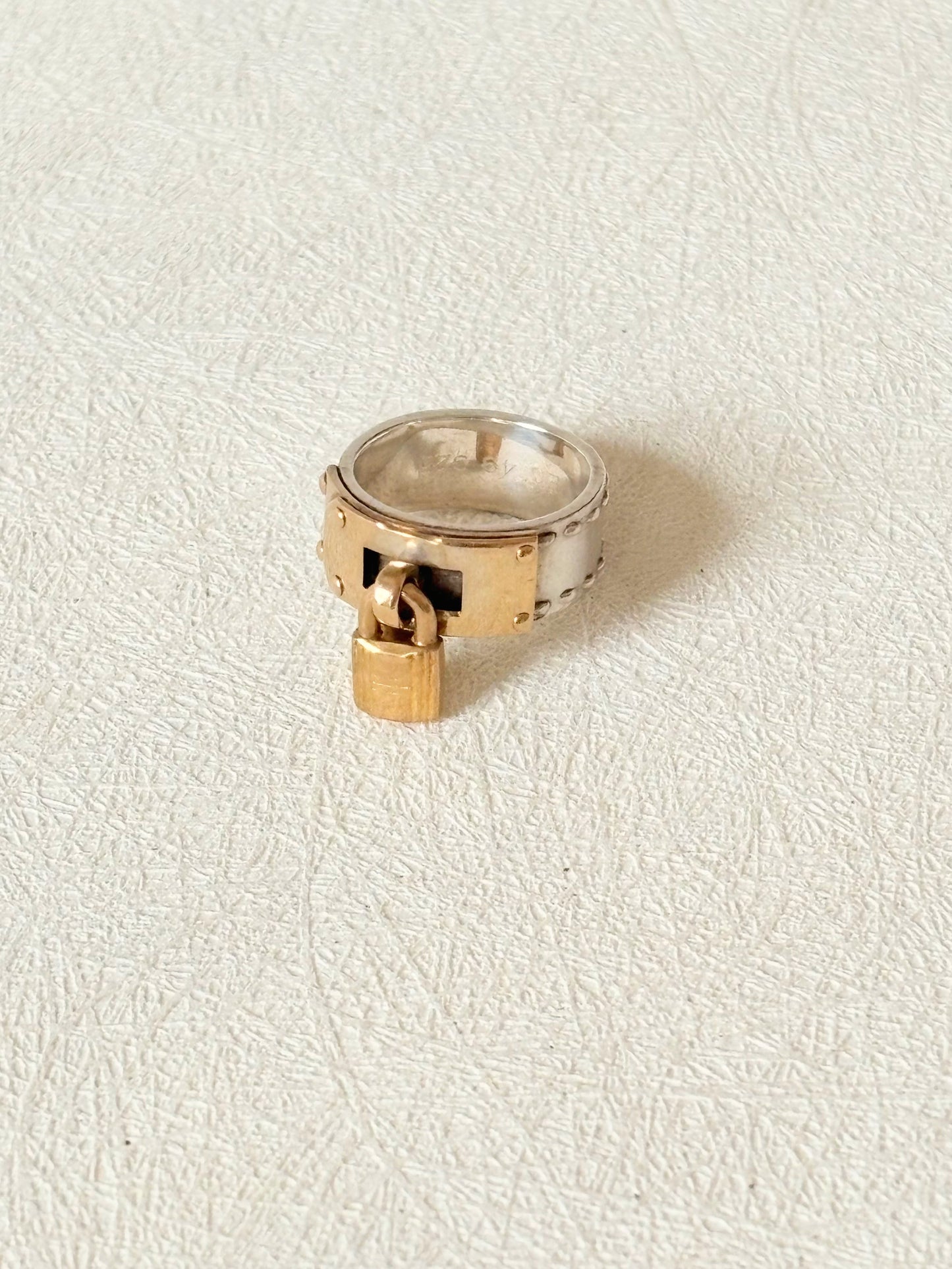 HERMÈS Bague Kelly Cadenas