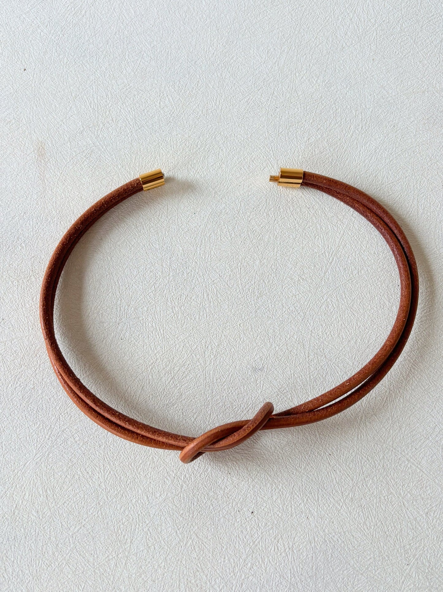 HERMÈS Collier Atamé
