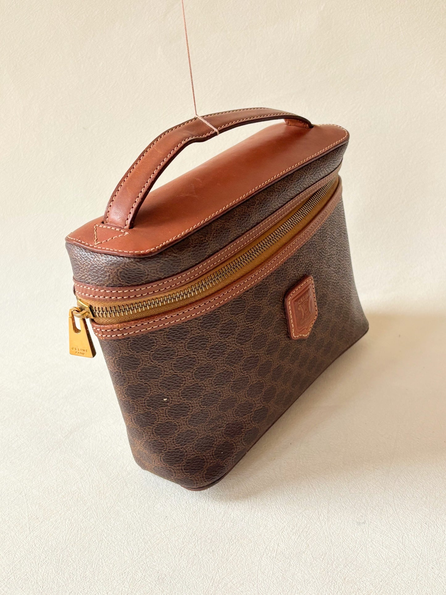 CÉLINE Vanity Case Triomphe
