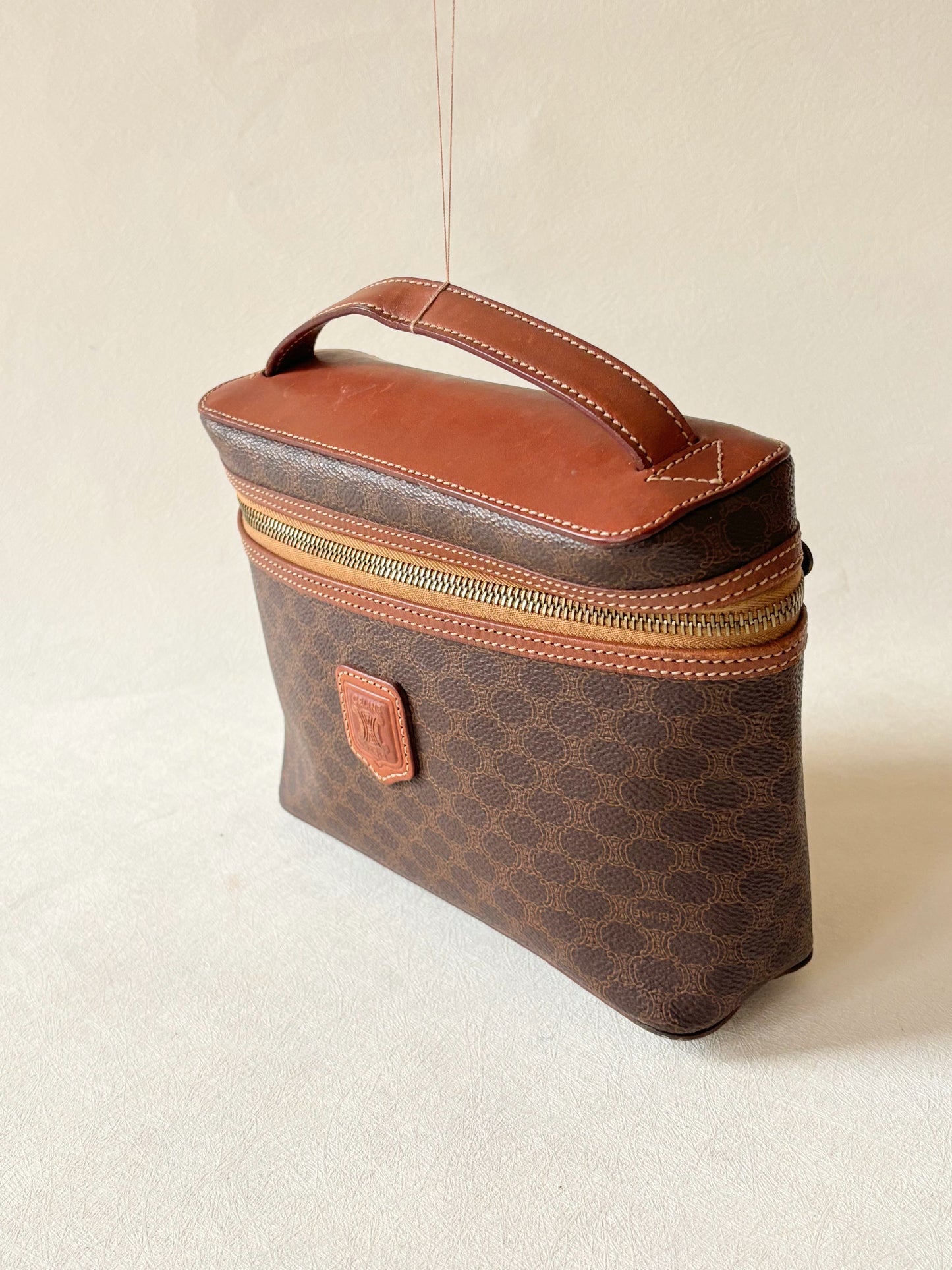 CÉLINE Vanity Case Triomphe