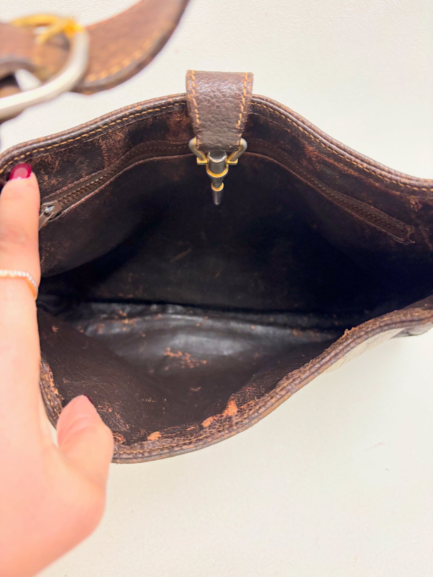 GUCCI Sac Jackie Monogramme