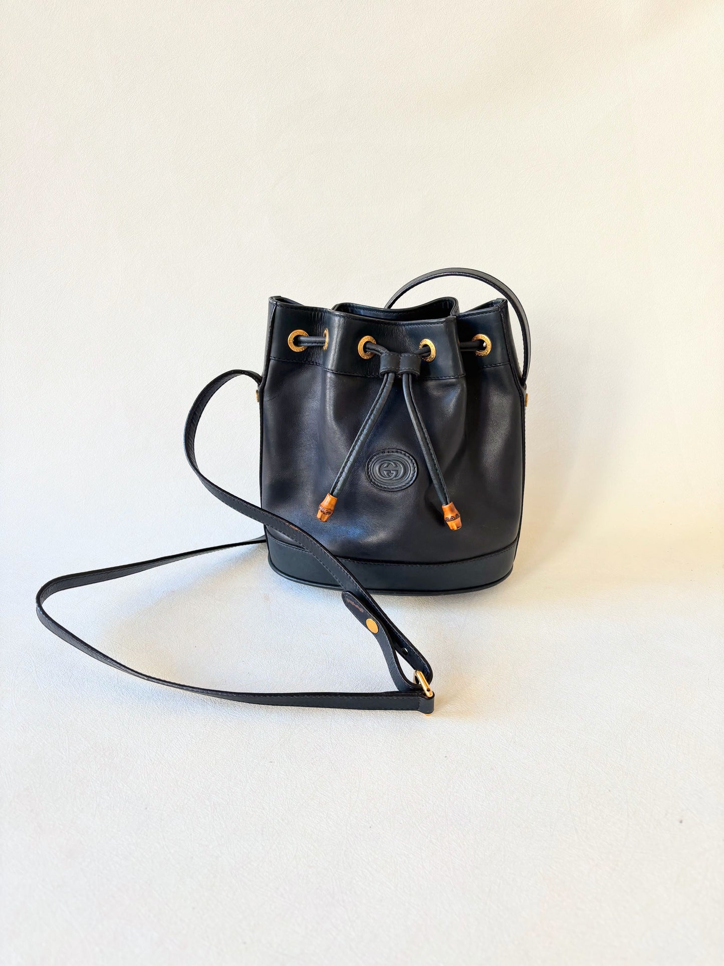 GUCCI Sac seau