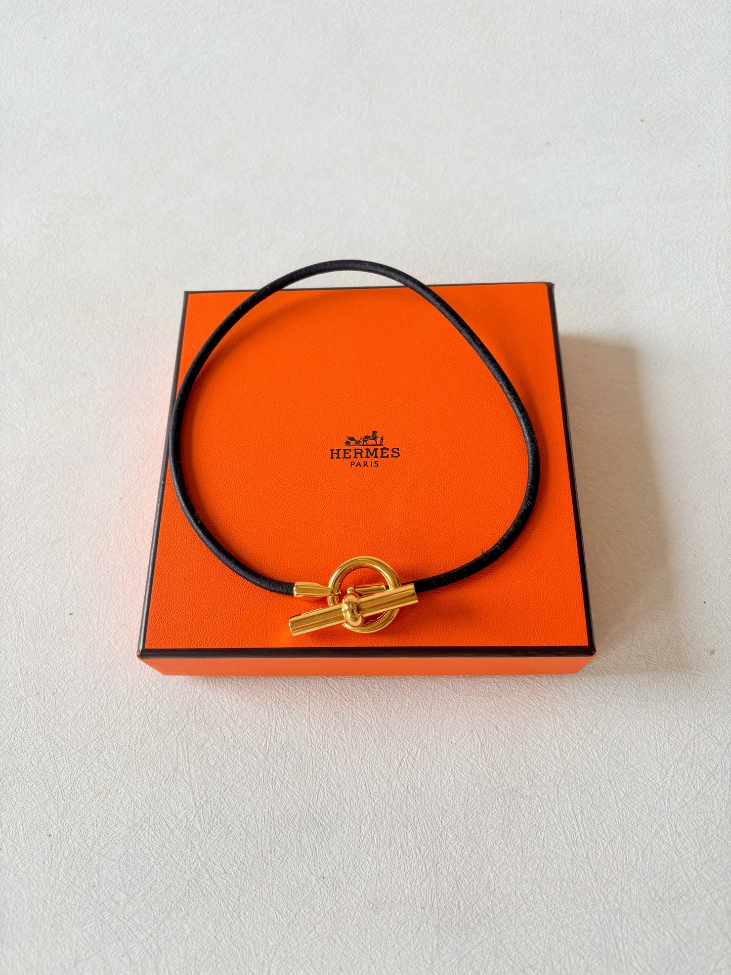 HERMÈS Collier Glénan