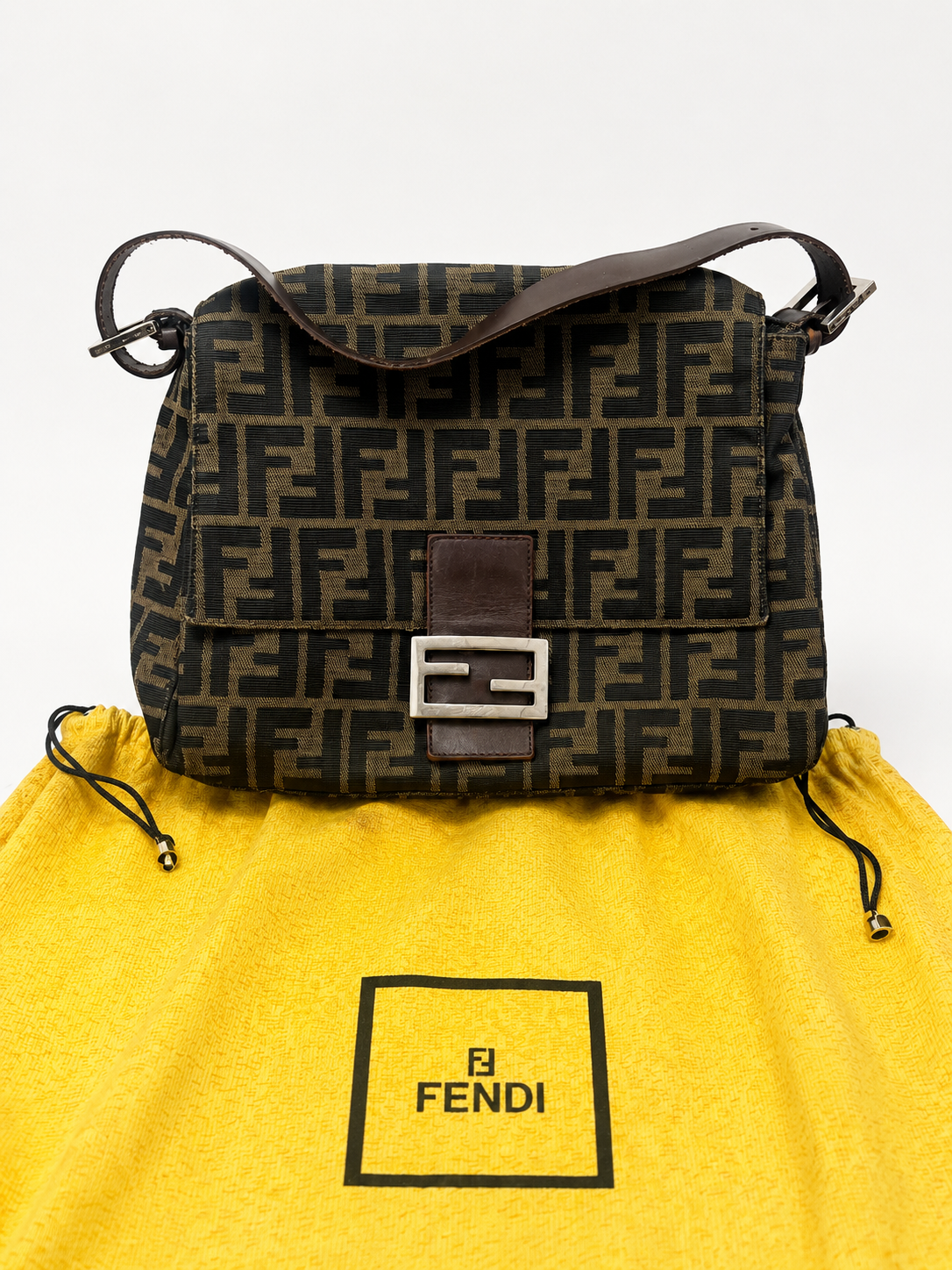 FENDI Sac Mamma Baguette Zucca