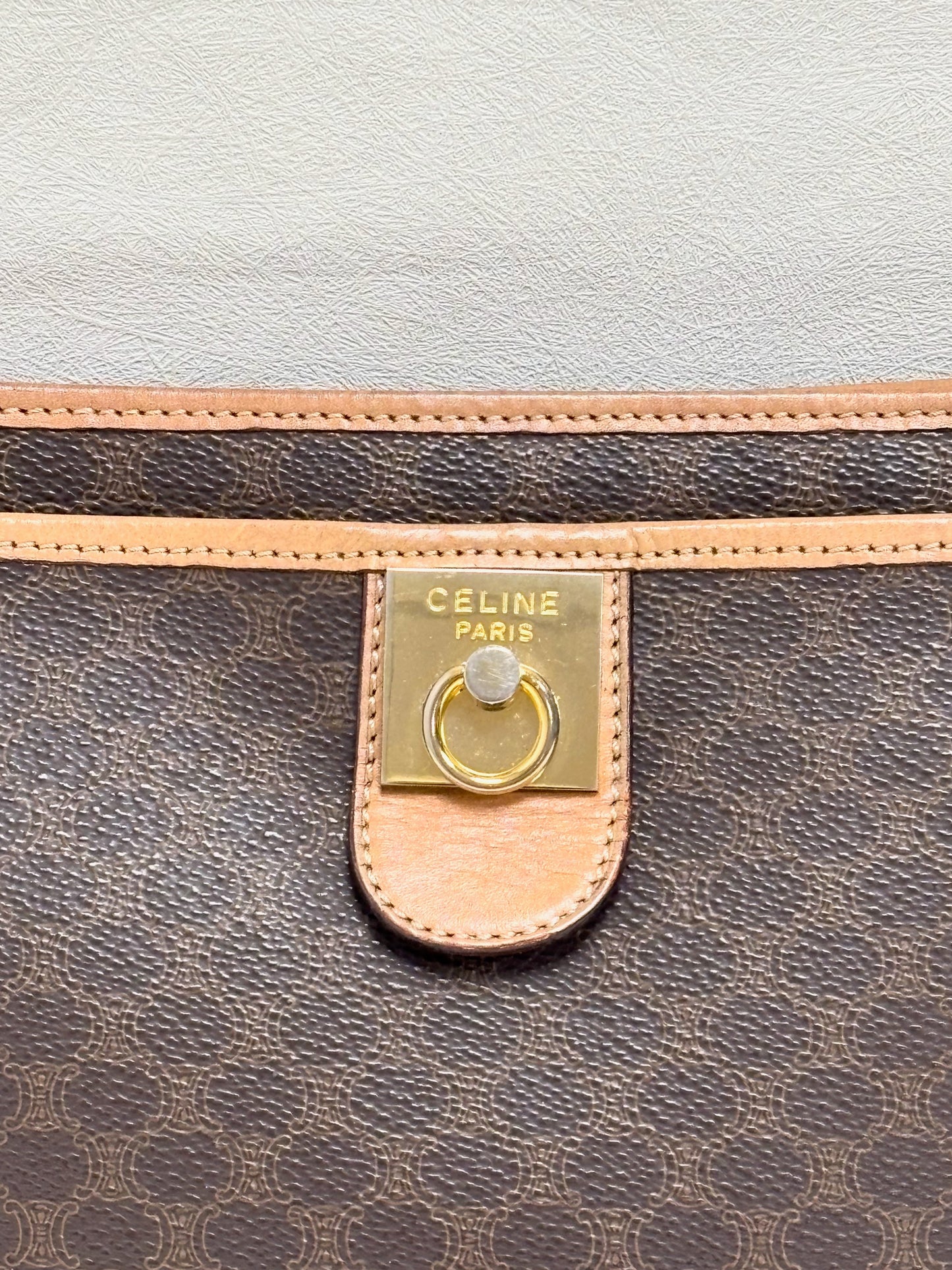 CÉLINE Leather clutch