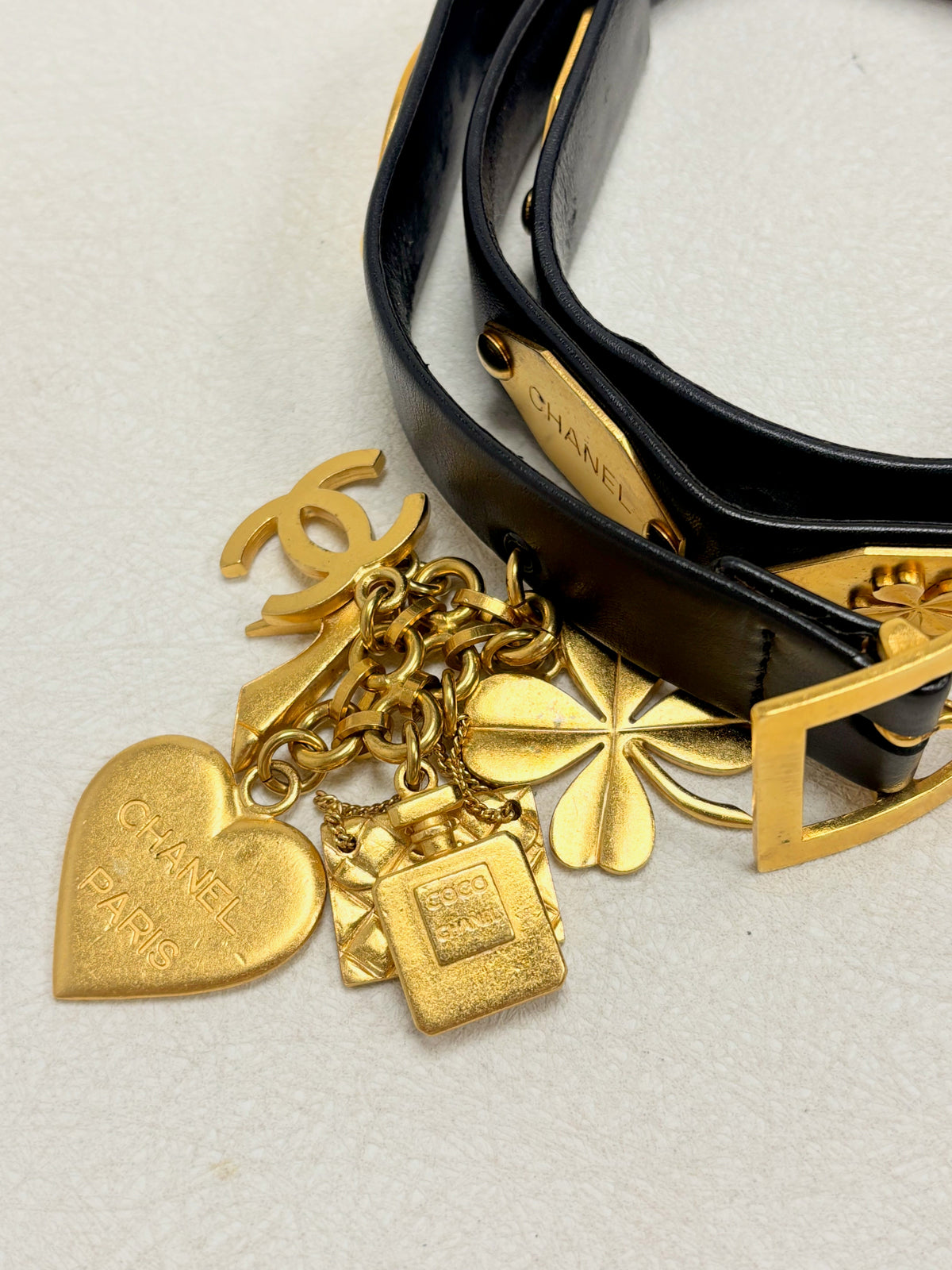 CHANEL Ceinture Lucky Charm