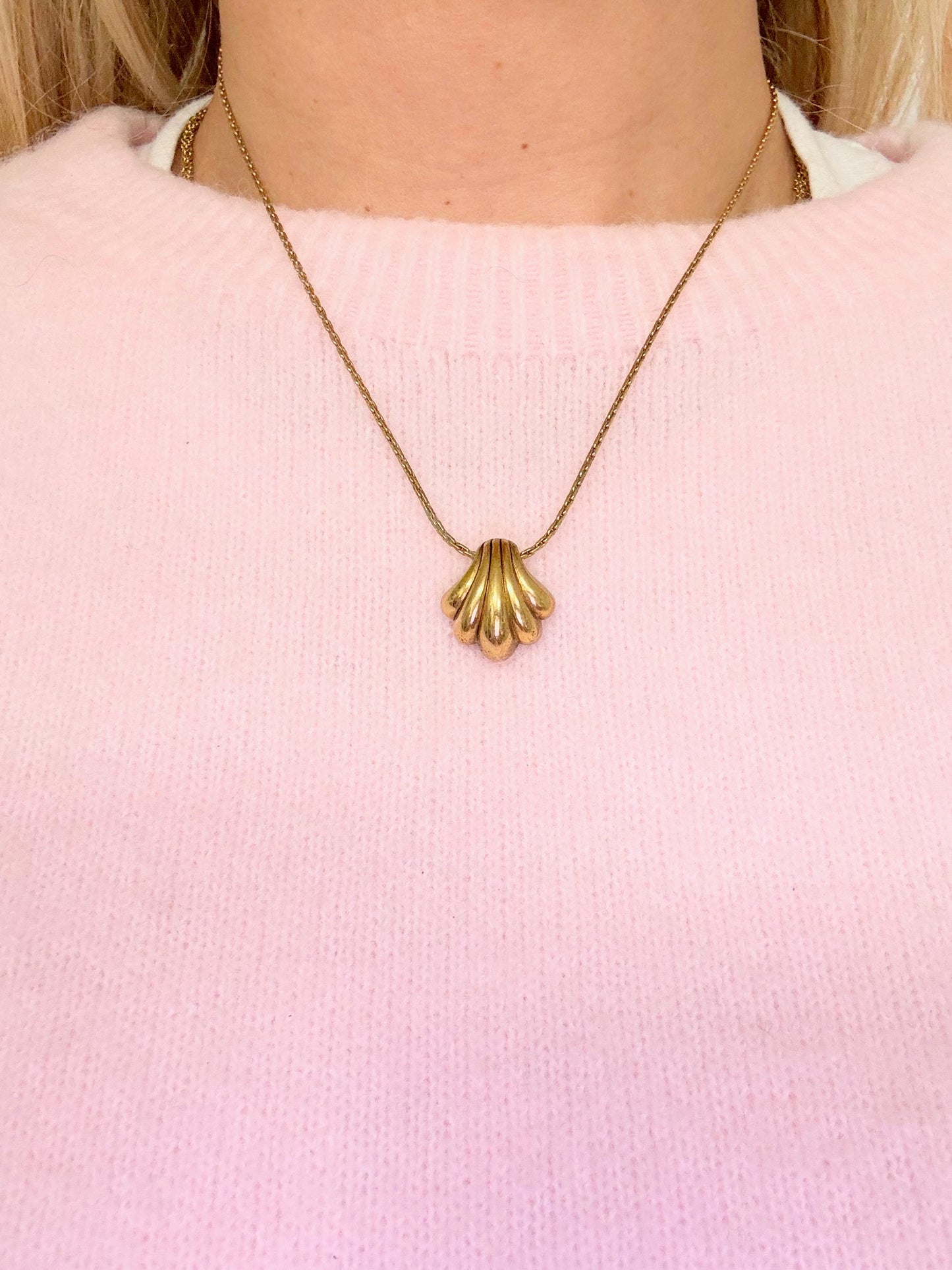 DIOR Collier Coquillage