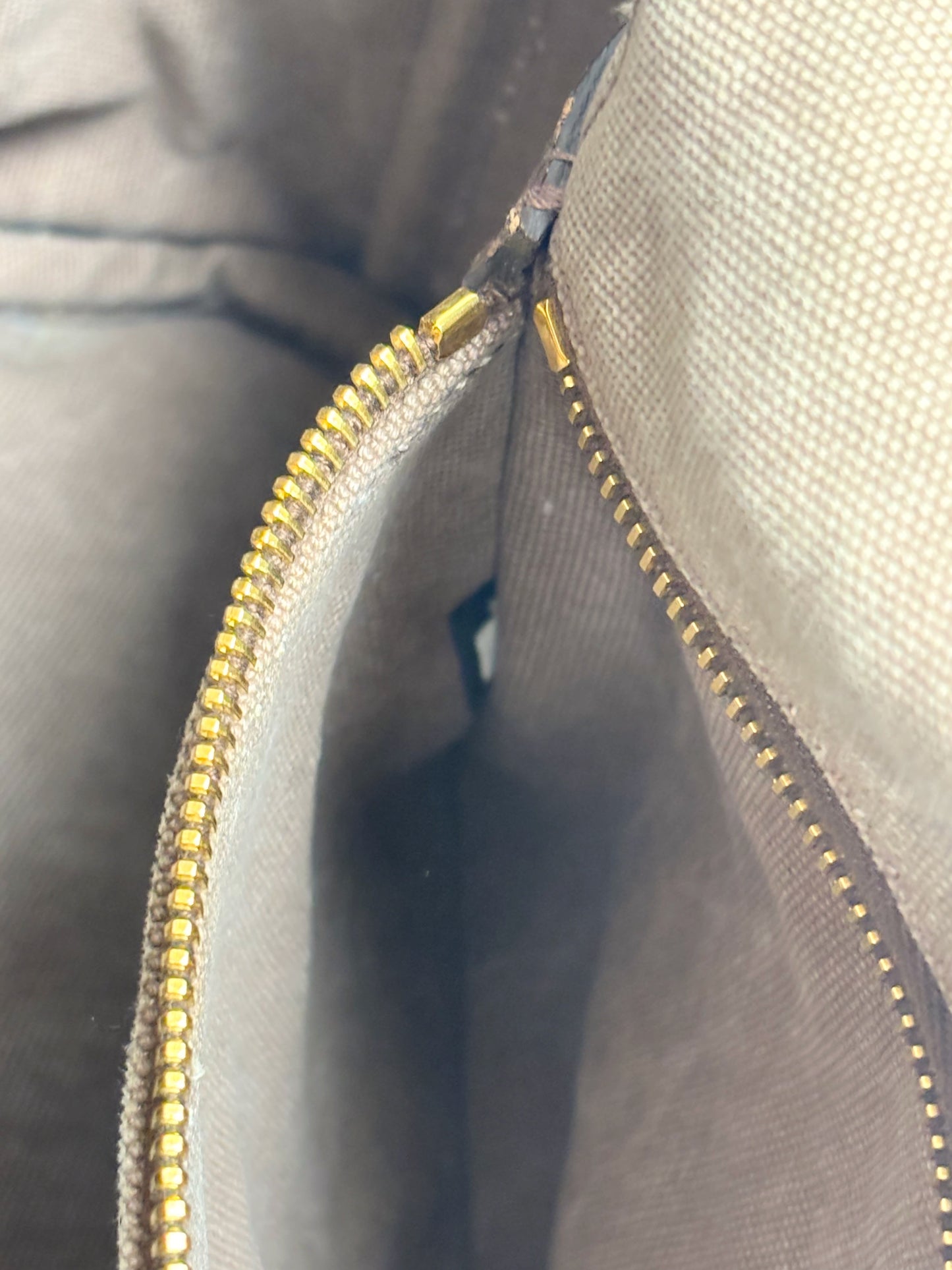 PRADA Sac cabas Canapa