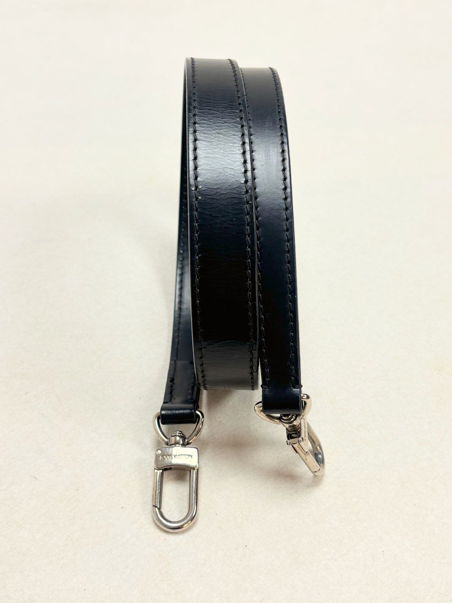 LOUIS VUITTON Bandoulière Cuir