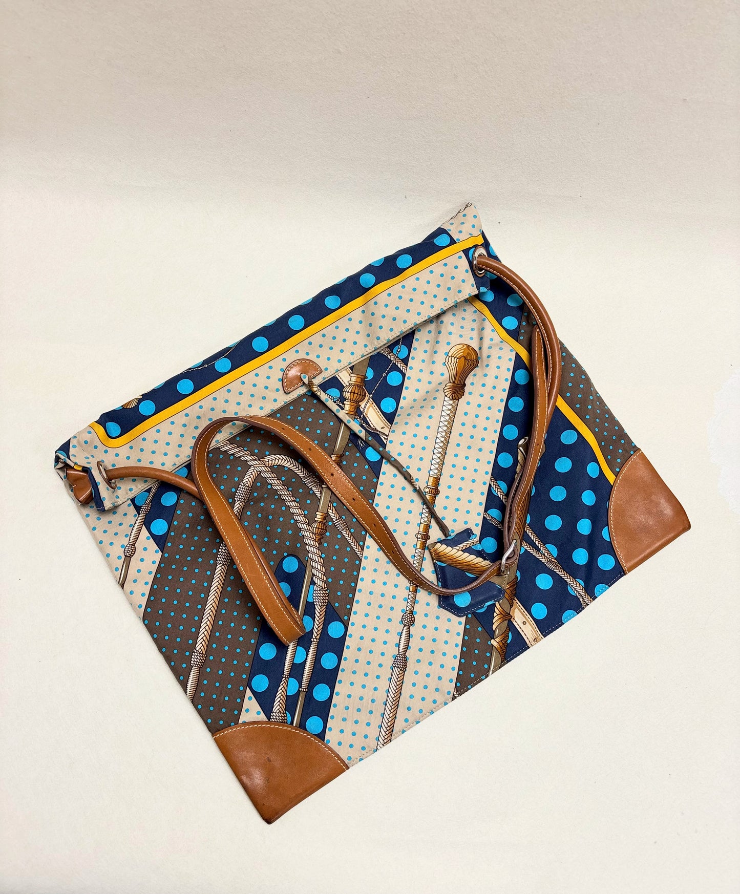 HERMÈS Sac Silk City