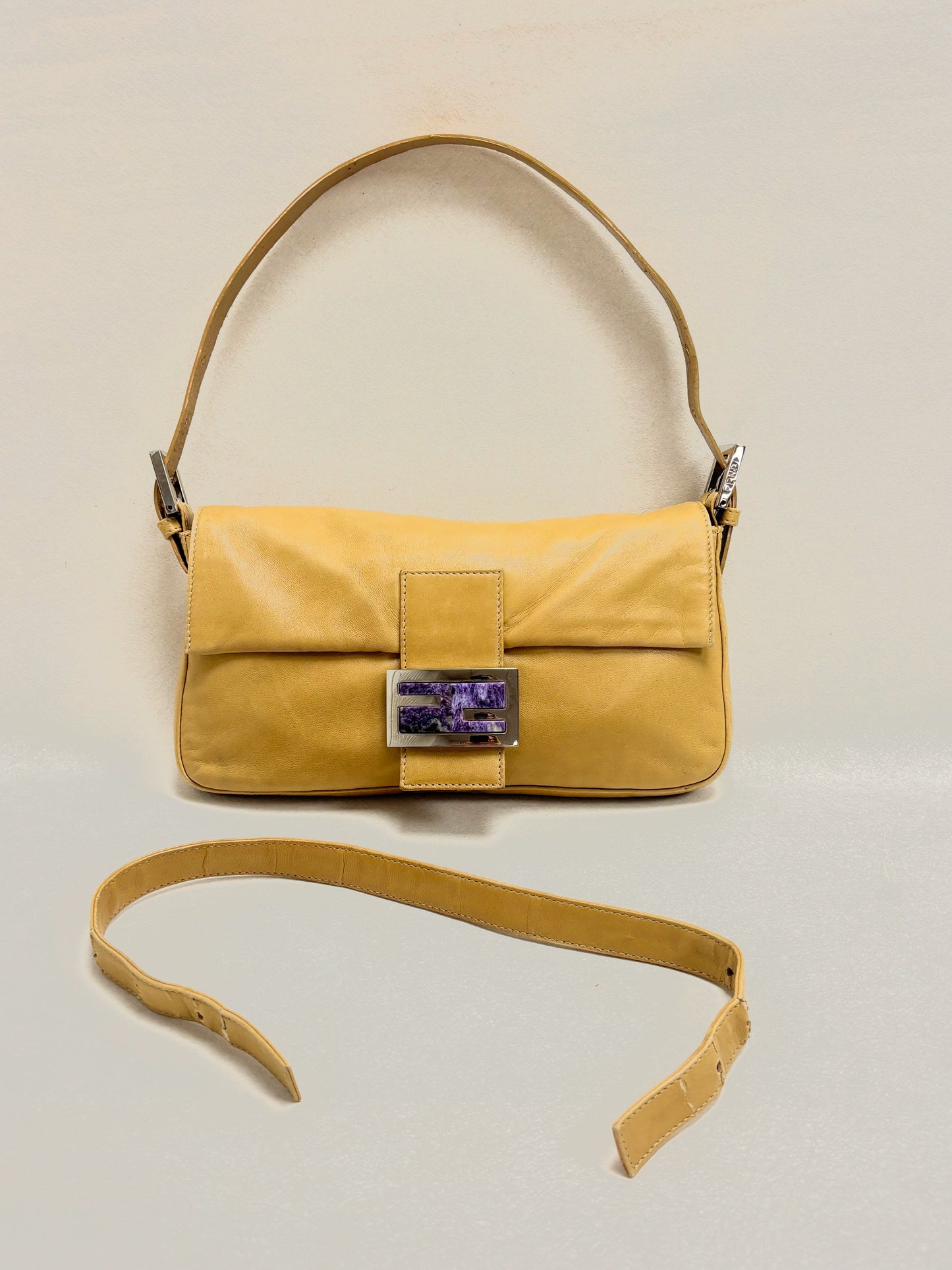 FENDI Sac Baguette