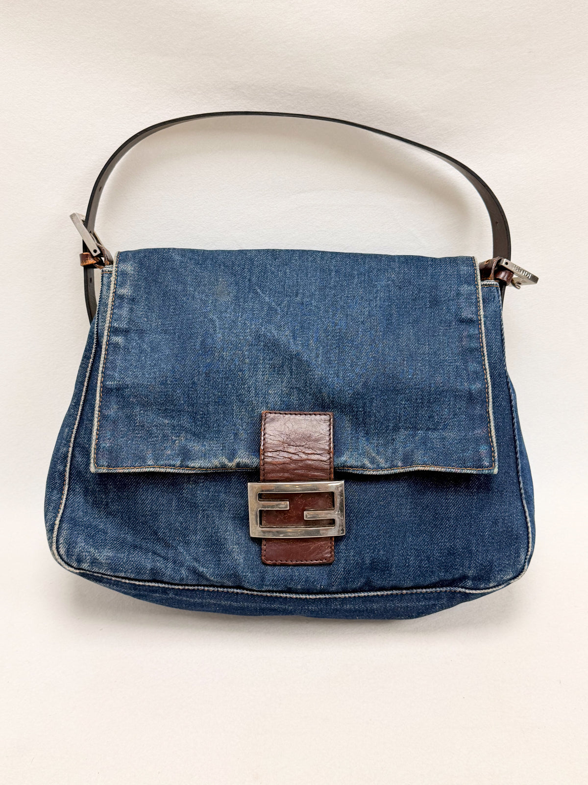 FENDI Sac Mamma Baguette Denim