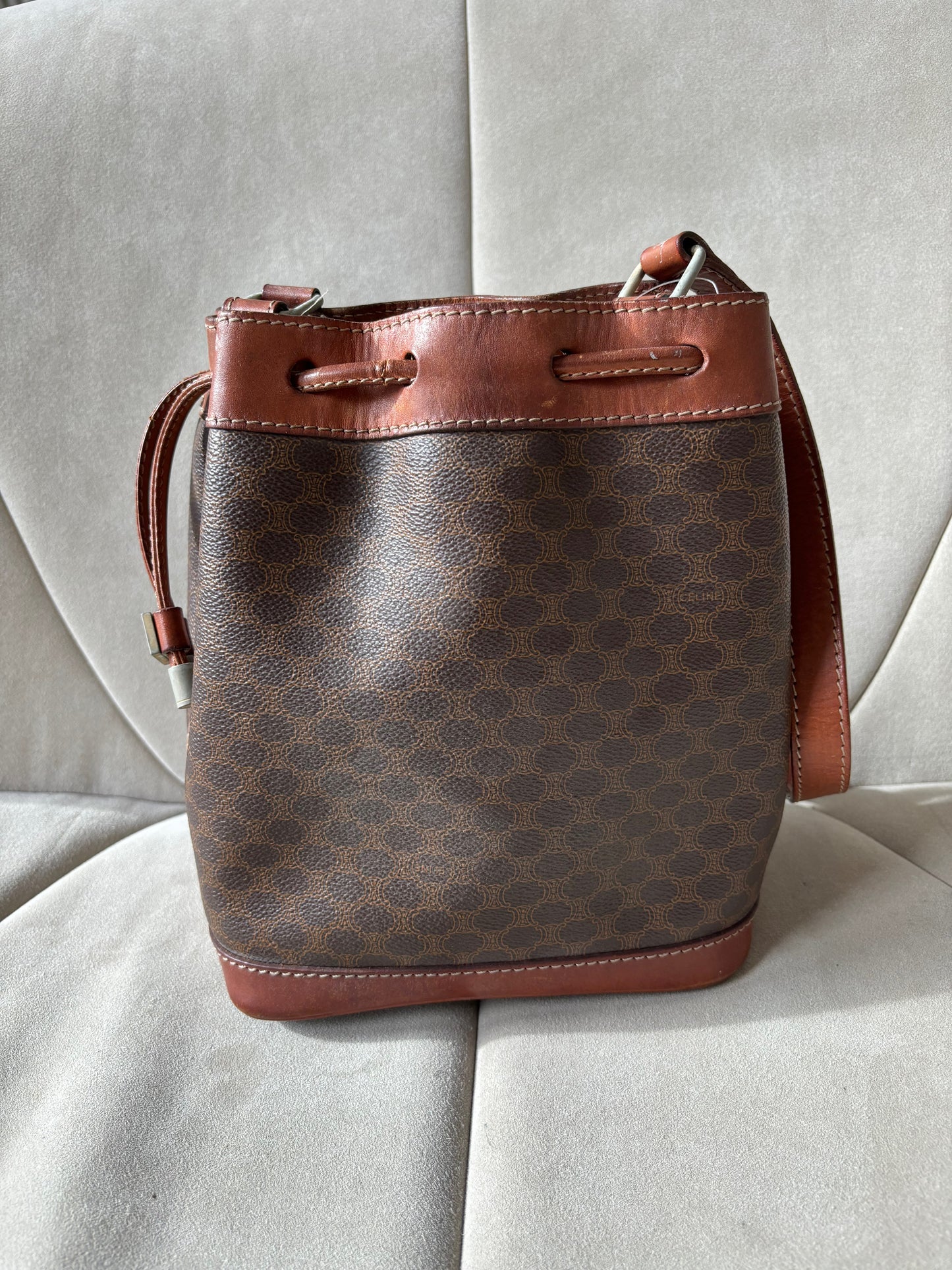 CÉLINE Sac Seau Triomphe
