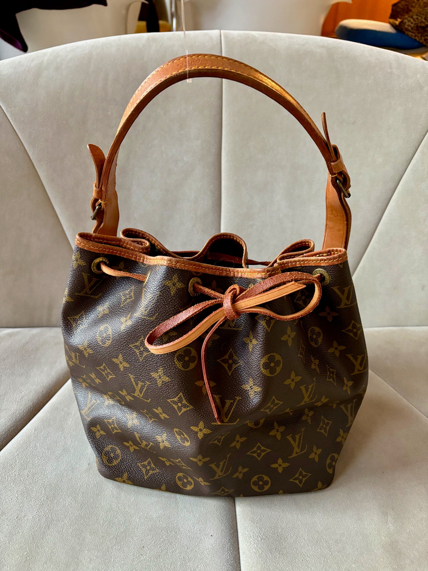 LOUIS VUITTON Sac Noé