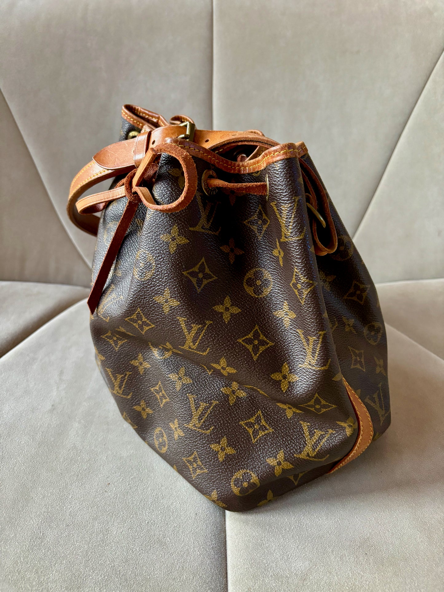 LOUIS VUITTON Sac Noé