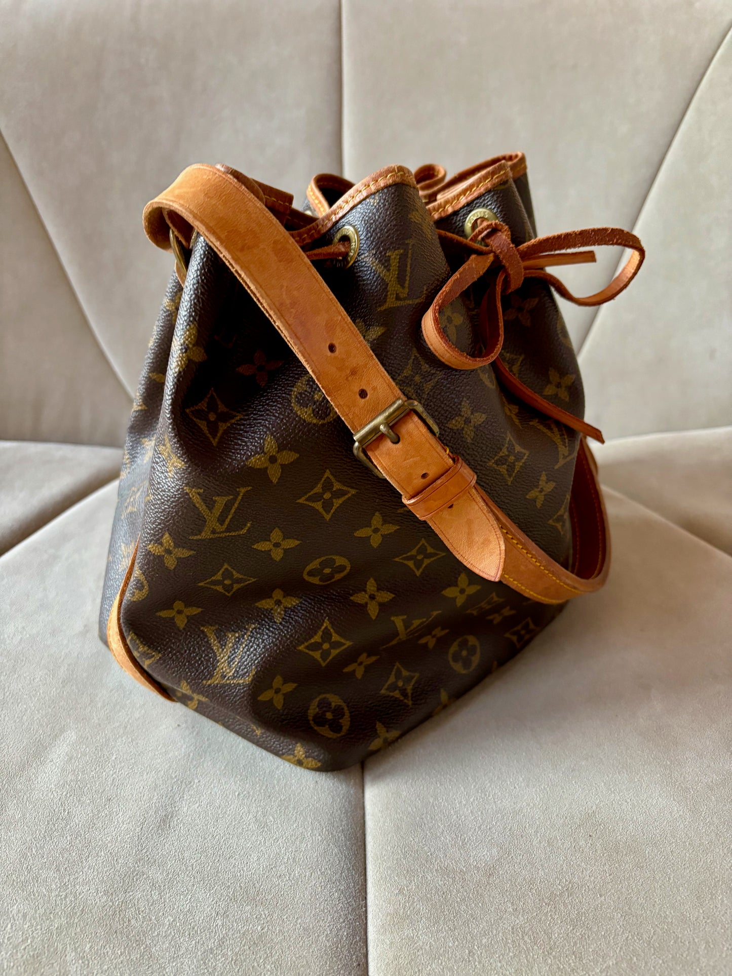 LOUIS VUITTON Sac Noé