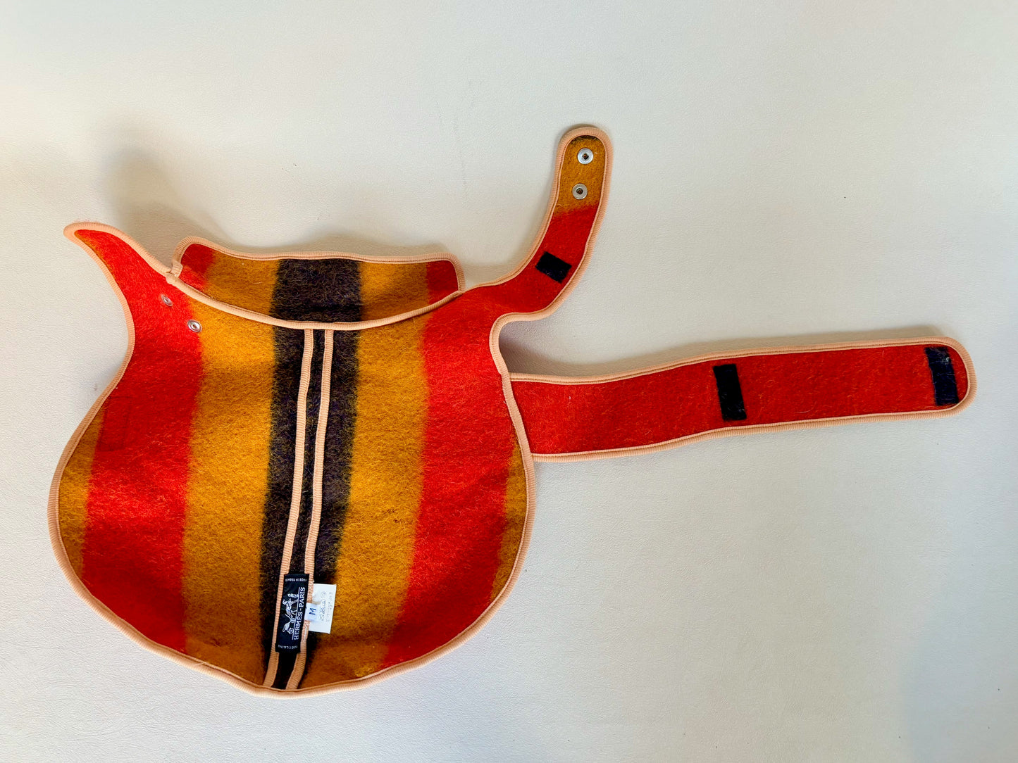 HERMÈS Manteau chien Rocabar