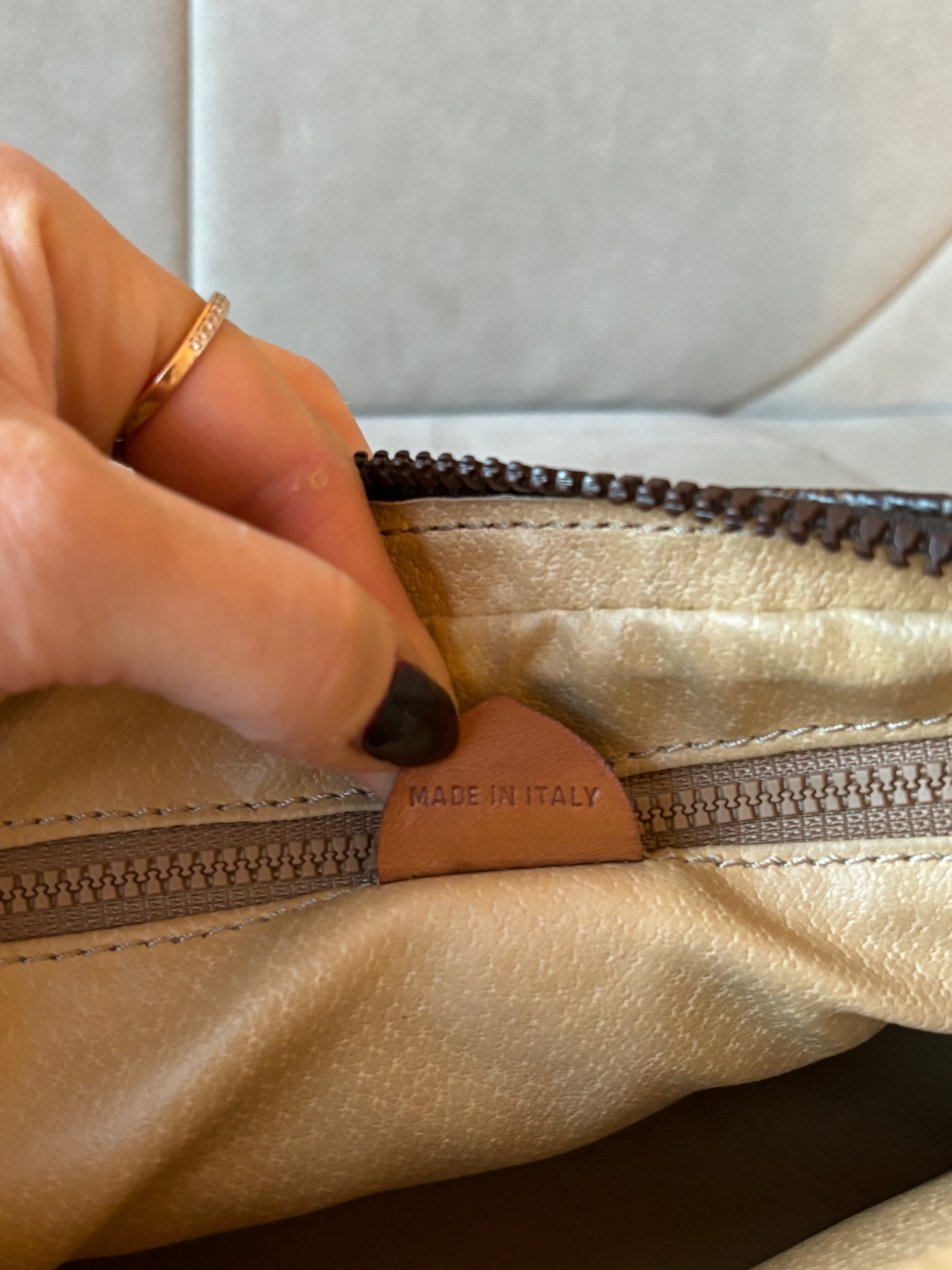 CÉLINE Pochette Triomphe