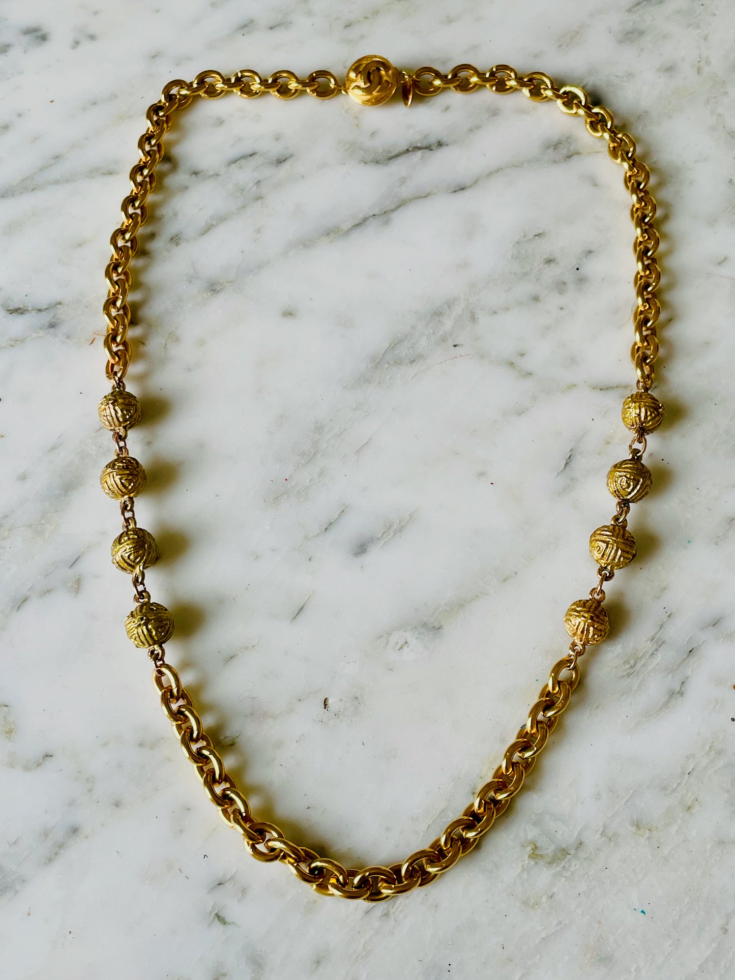 CHANEL collier sautoir