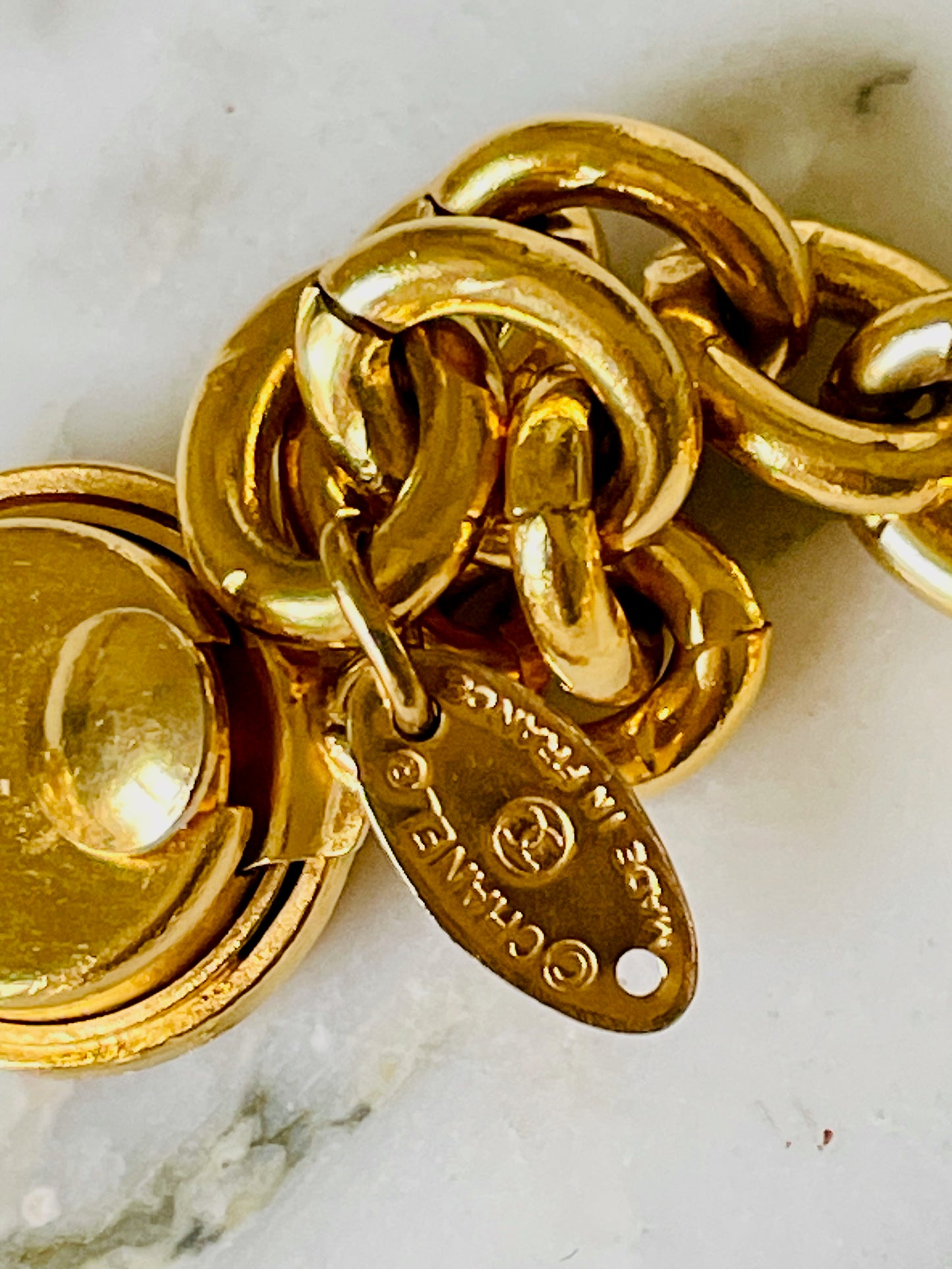 CHANEL collier sautoir