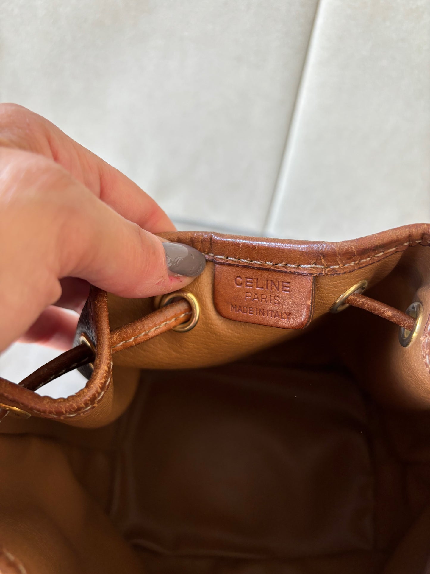 CÉLINE Sac seau Triomphe