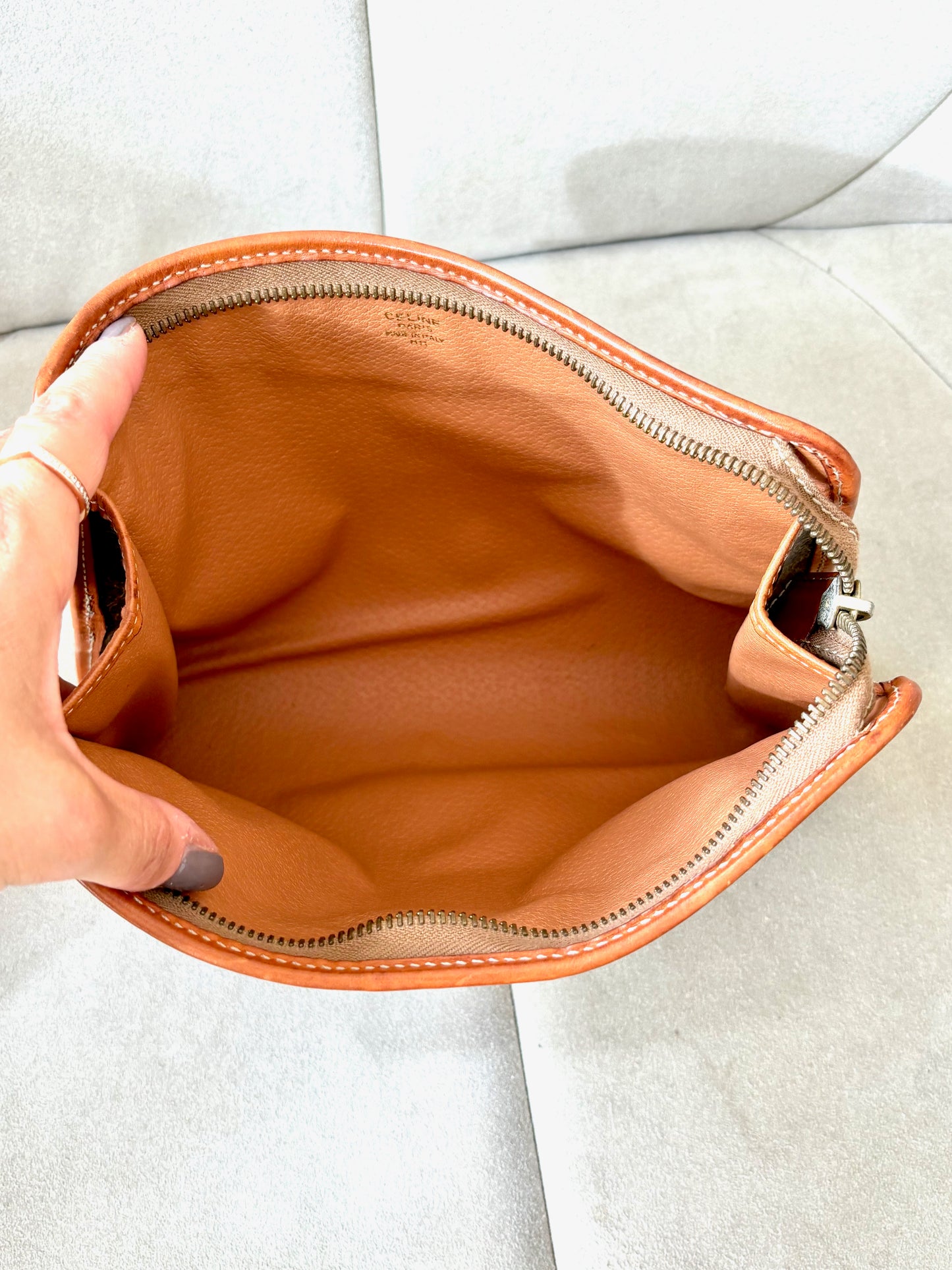 CÉLINE Pochette Triomphe